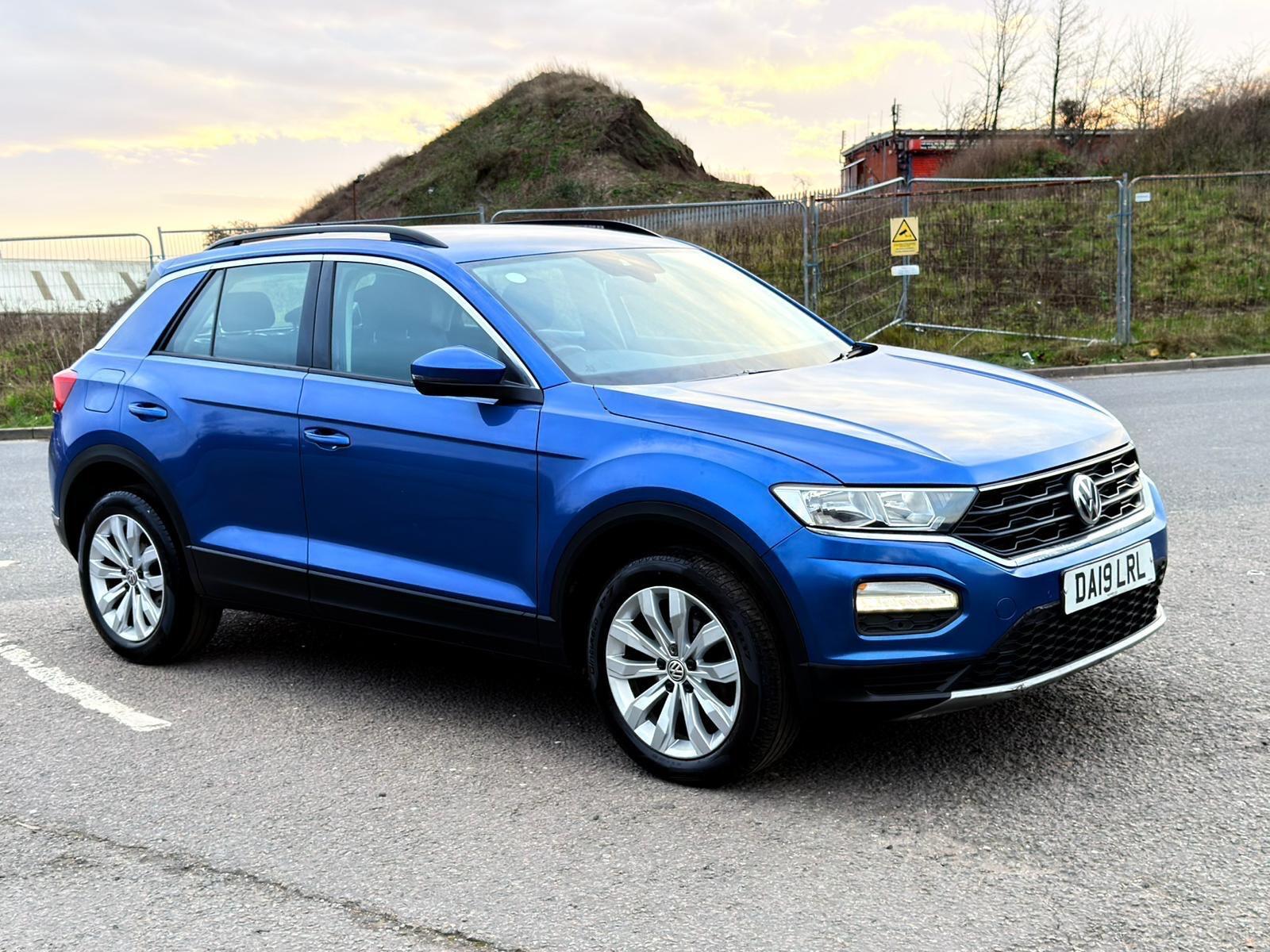Volkswagen T-Roc - Image 12