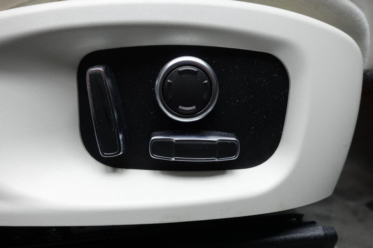 Jaguar F-Pace - Image 21