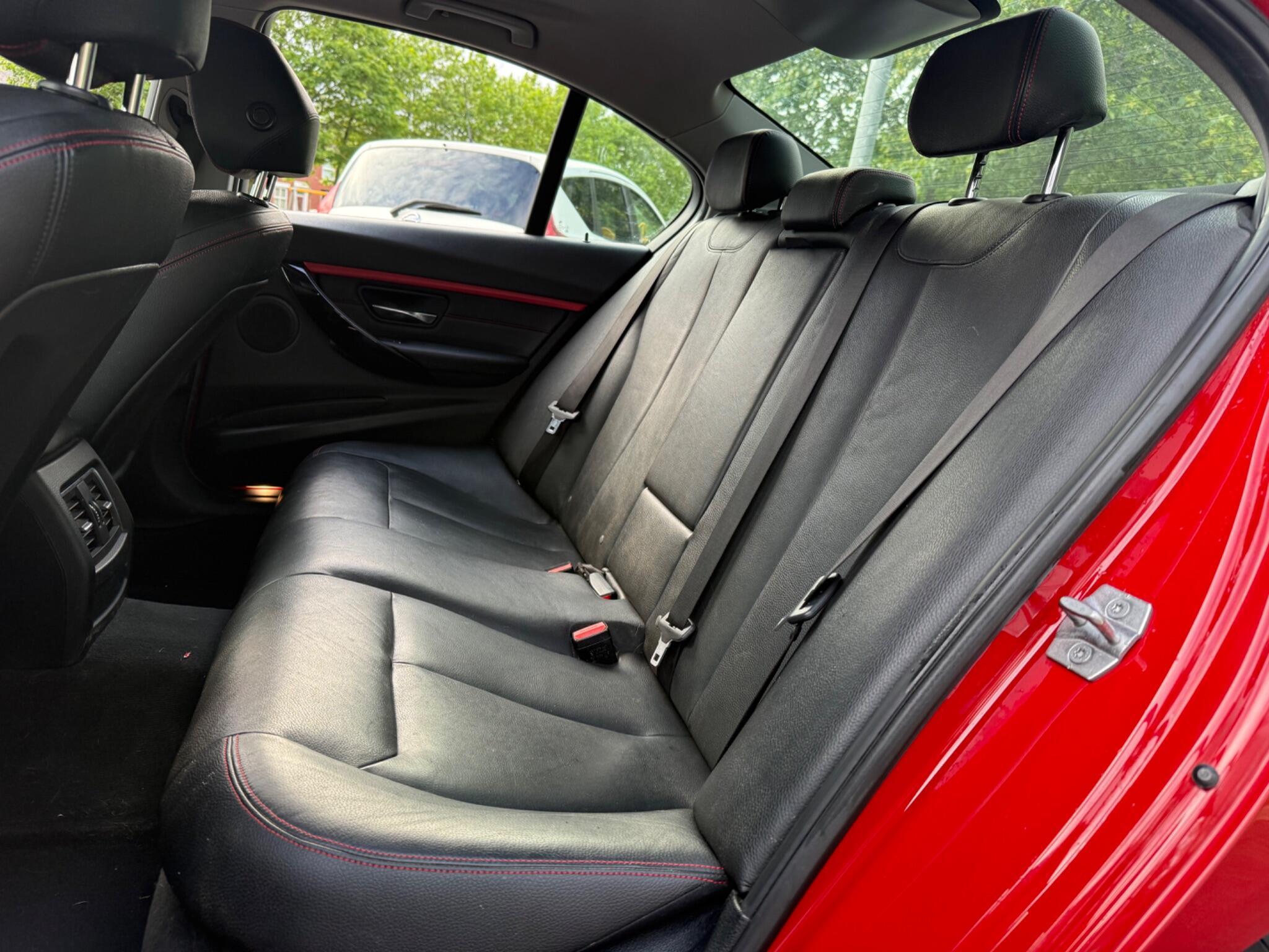 BMW 3 Series - Image 15