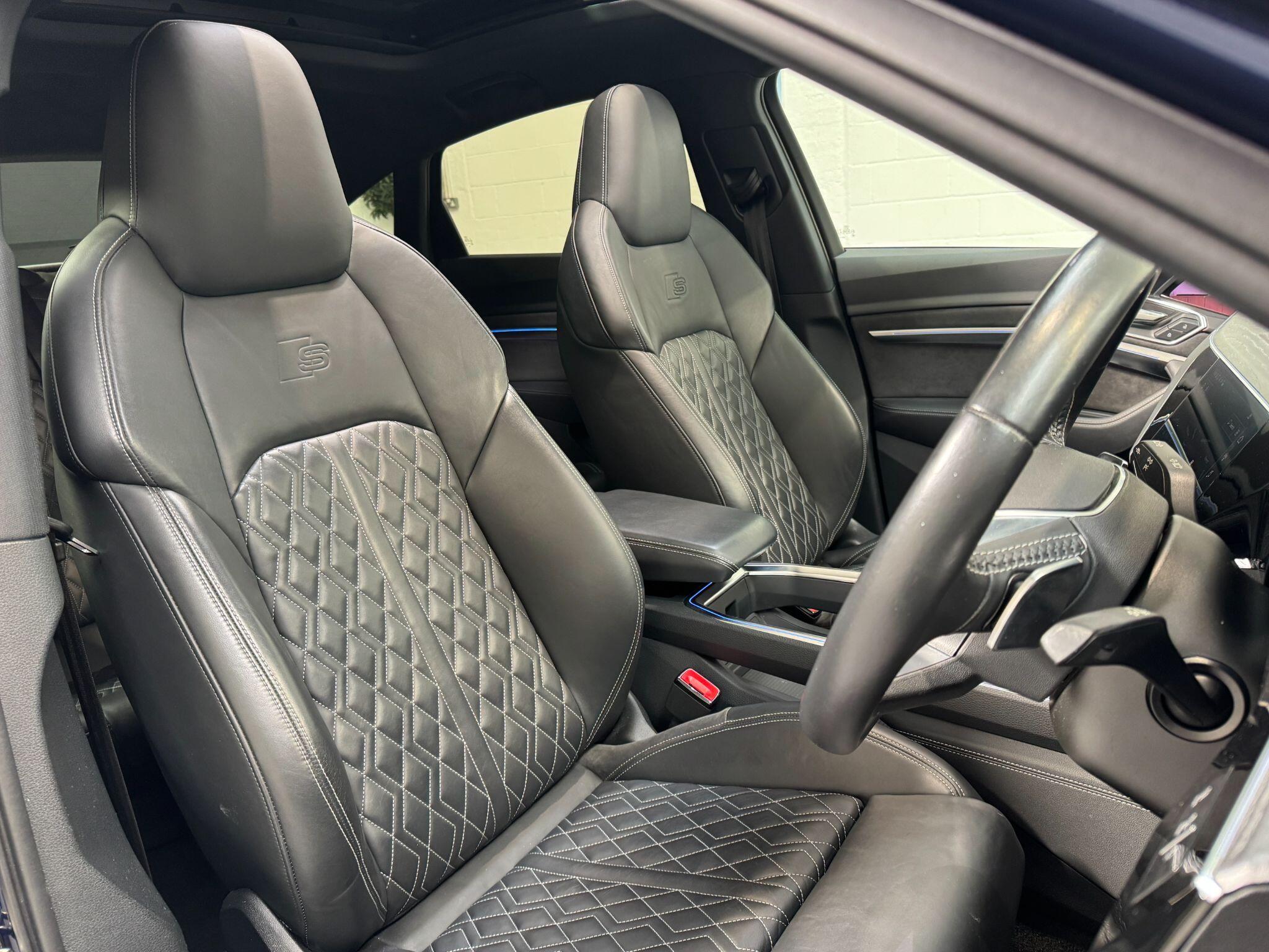 Audi E-Tron - Image 18