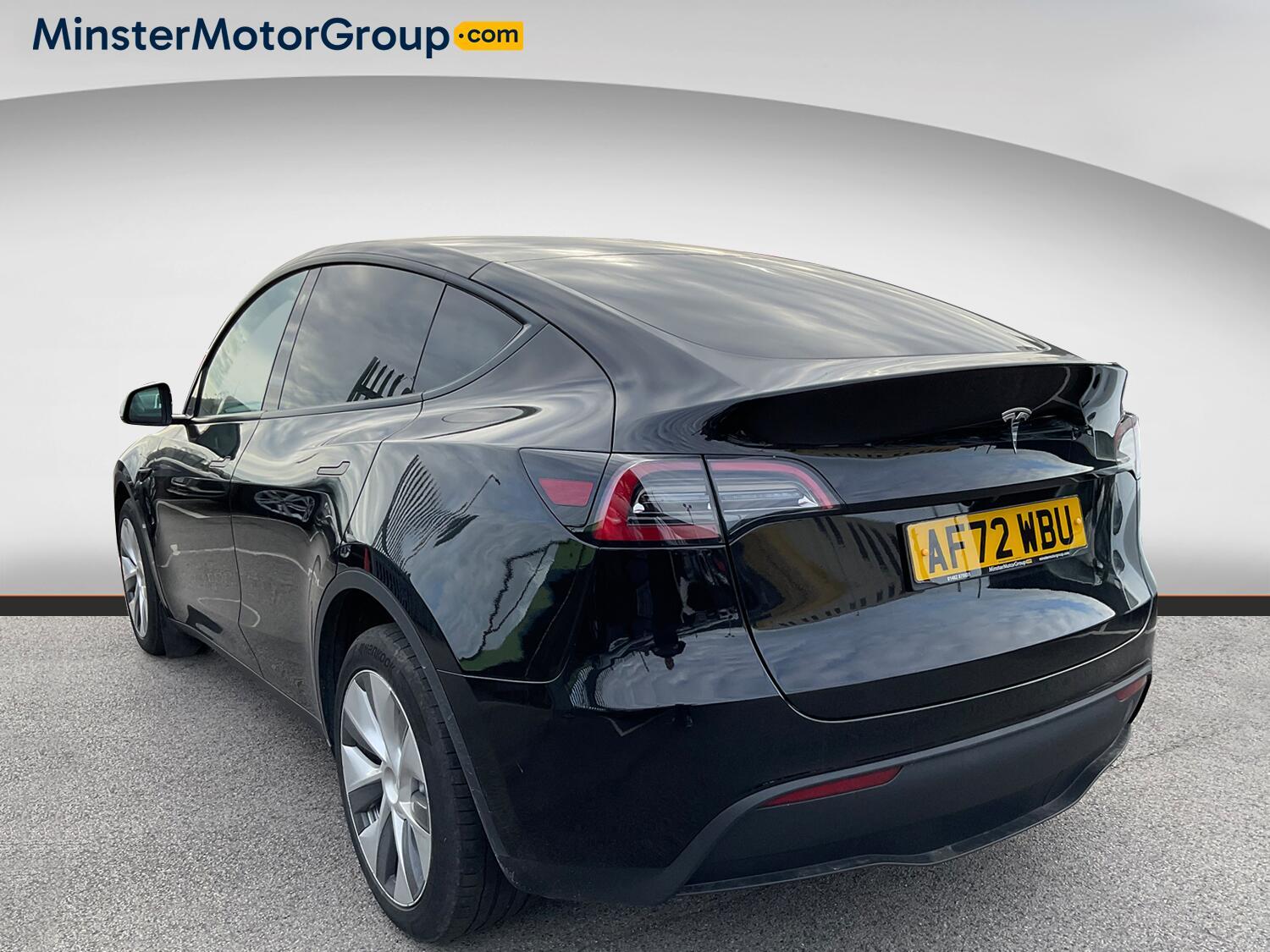 Tesla Model Y - Image 4