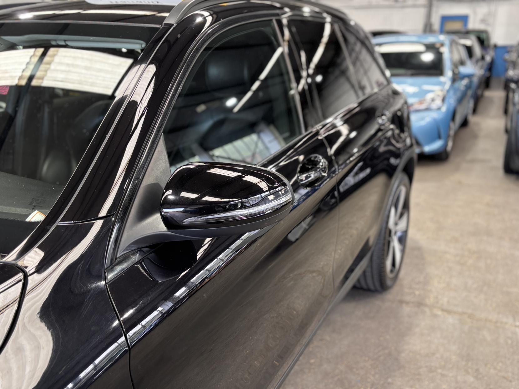 Mercedes GLC - Image 14