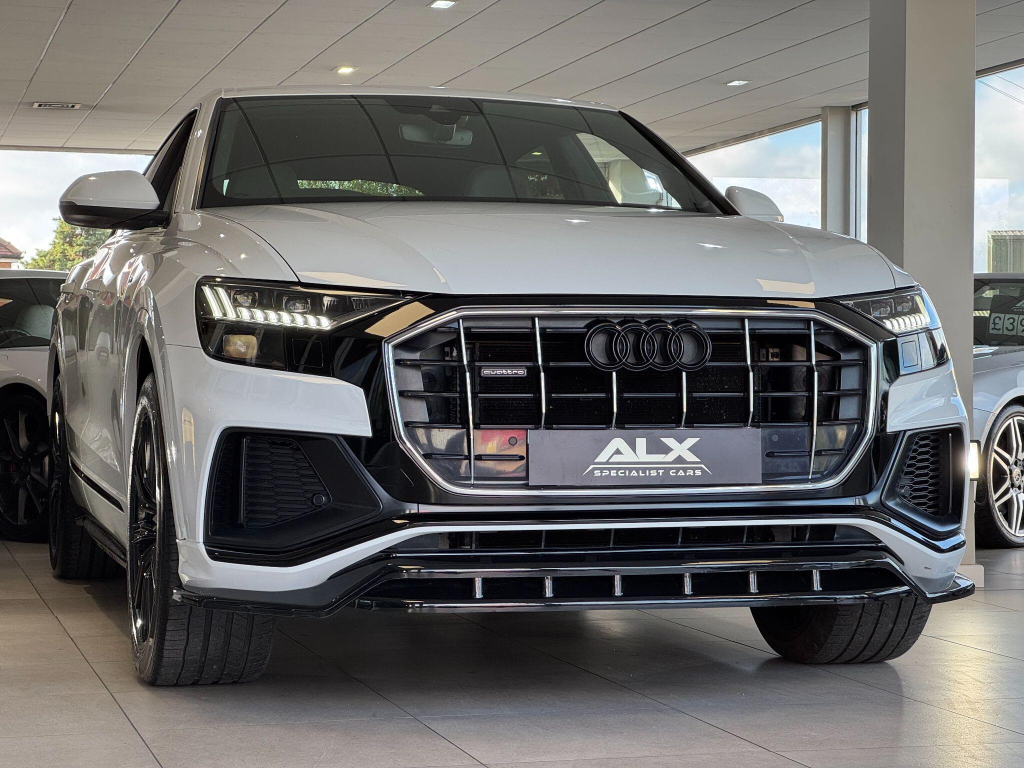 Audi Q8 - Image 8