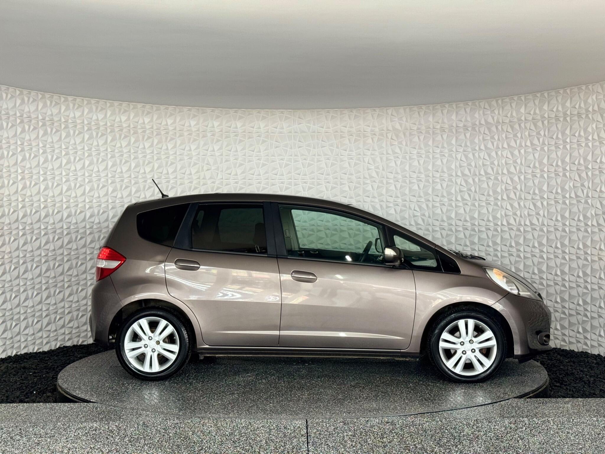 Honda Jazz - Image 12