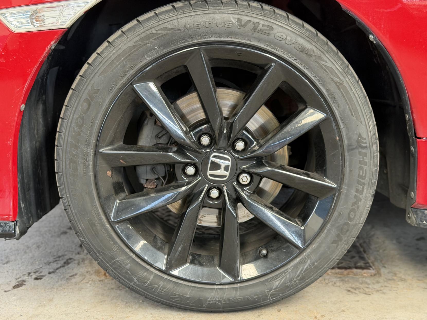 Honda Civic - Image 16