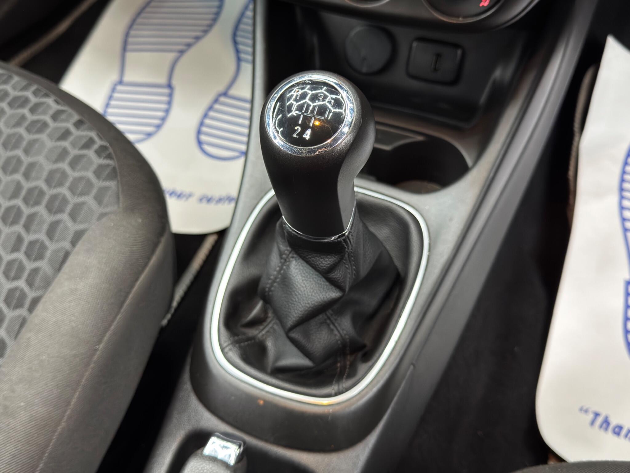 Vauxhall Corsa - Image 23