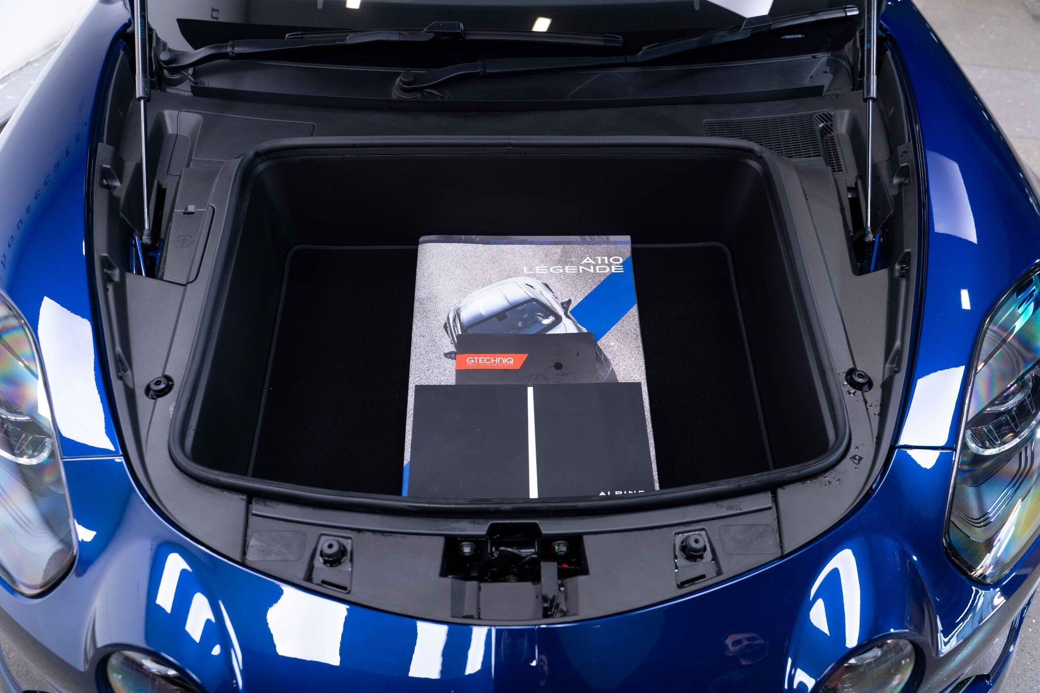 Alpine A110 - Image 26