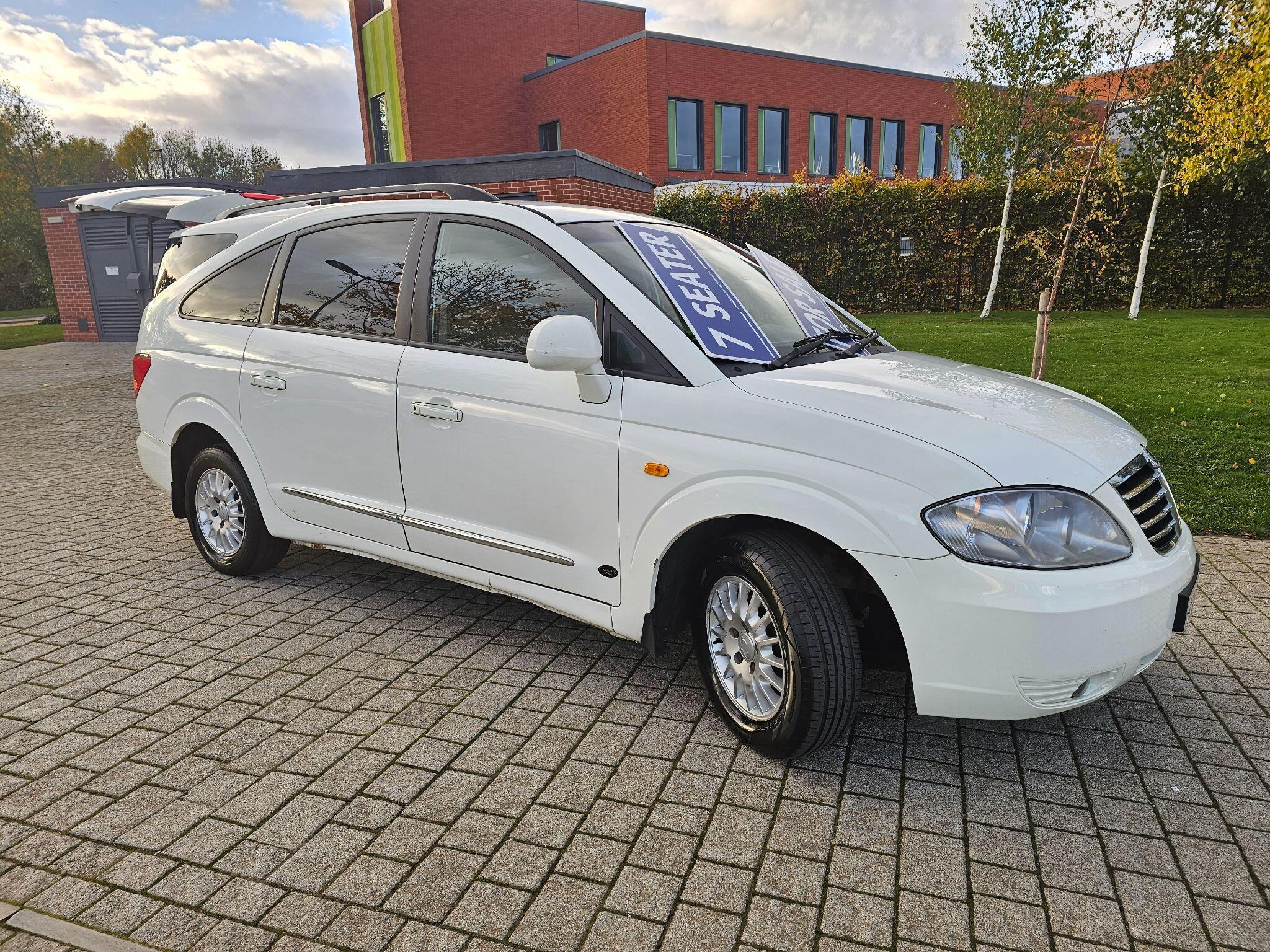 Ssangyong Rodius - Image 9