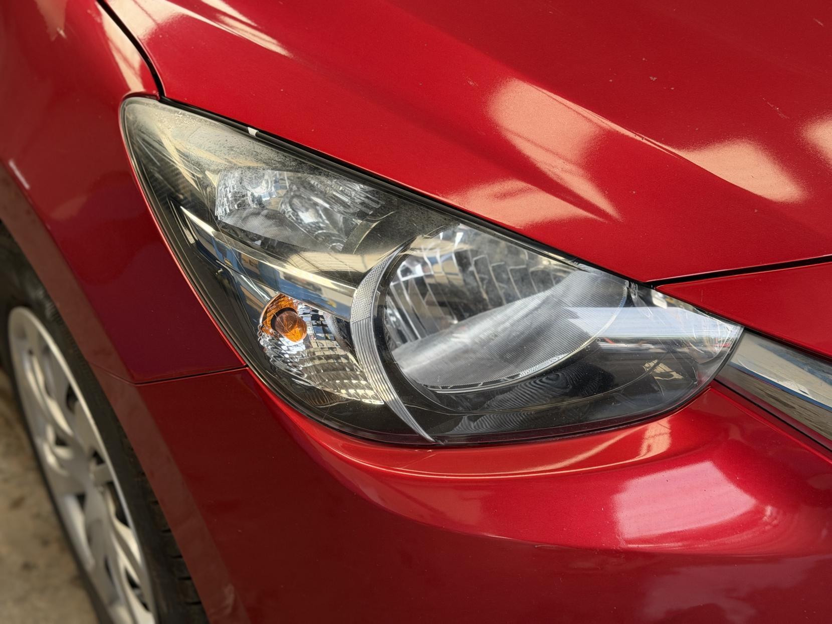 Mazda MAZDA2 - Image 13