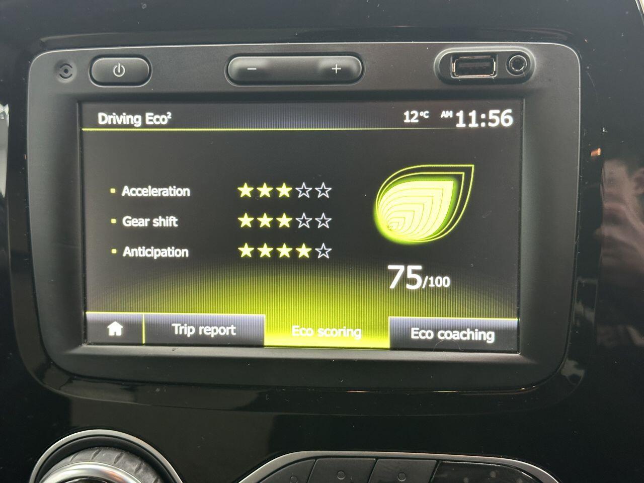 Renault Captur - Image 33