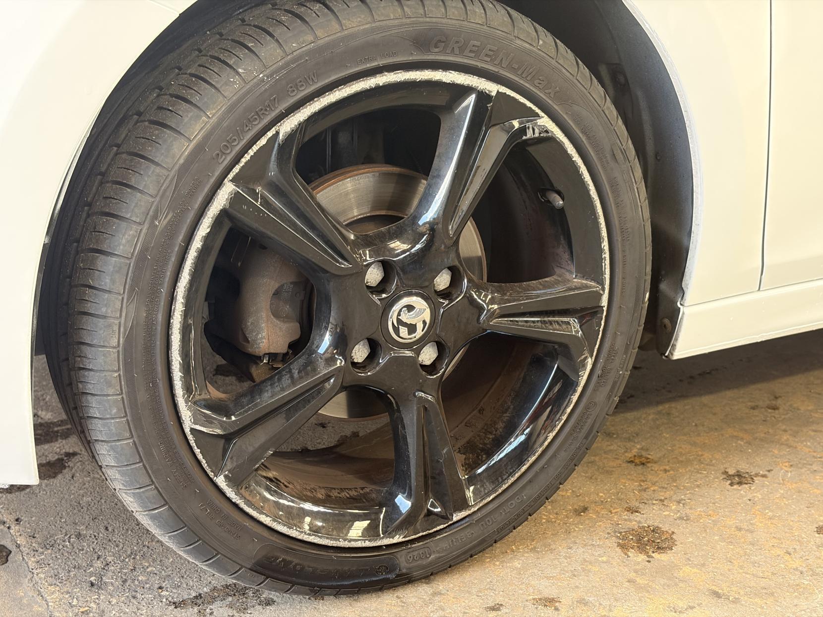Vauxhall Corsa - Image 15