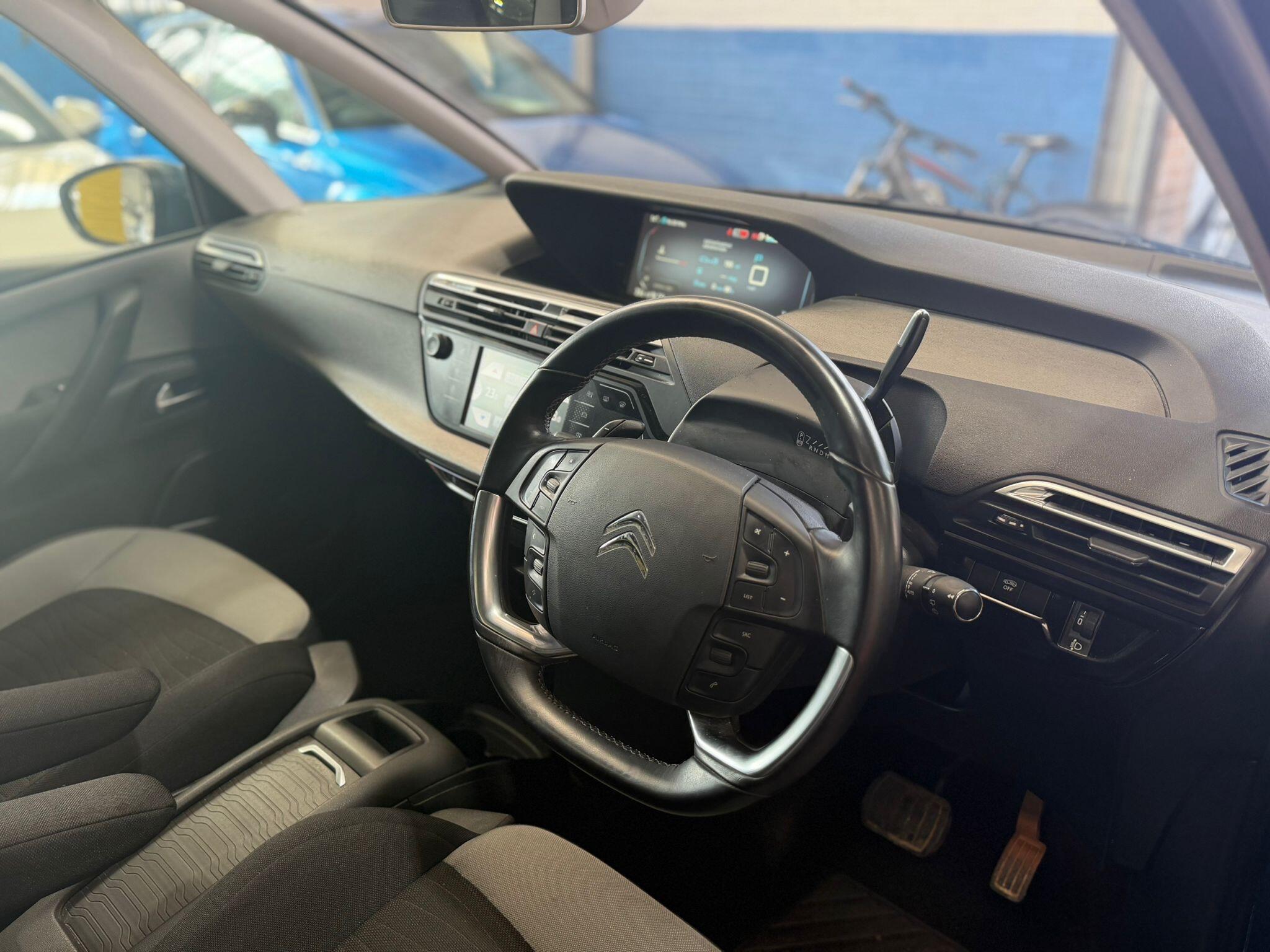 Citroen Grand C4 Picasso - Image 8