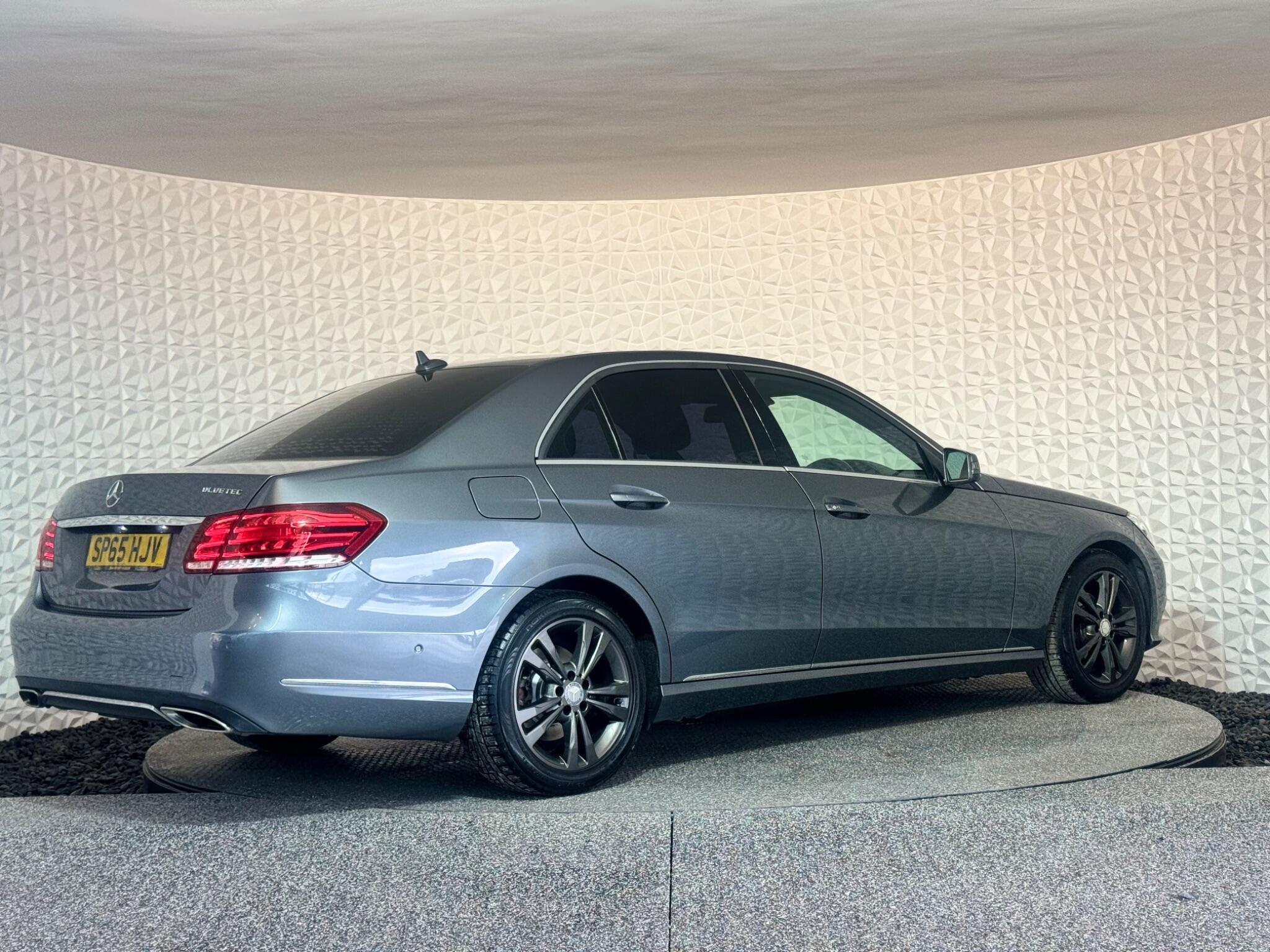 Mercedes E Class - Image 8