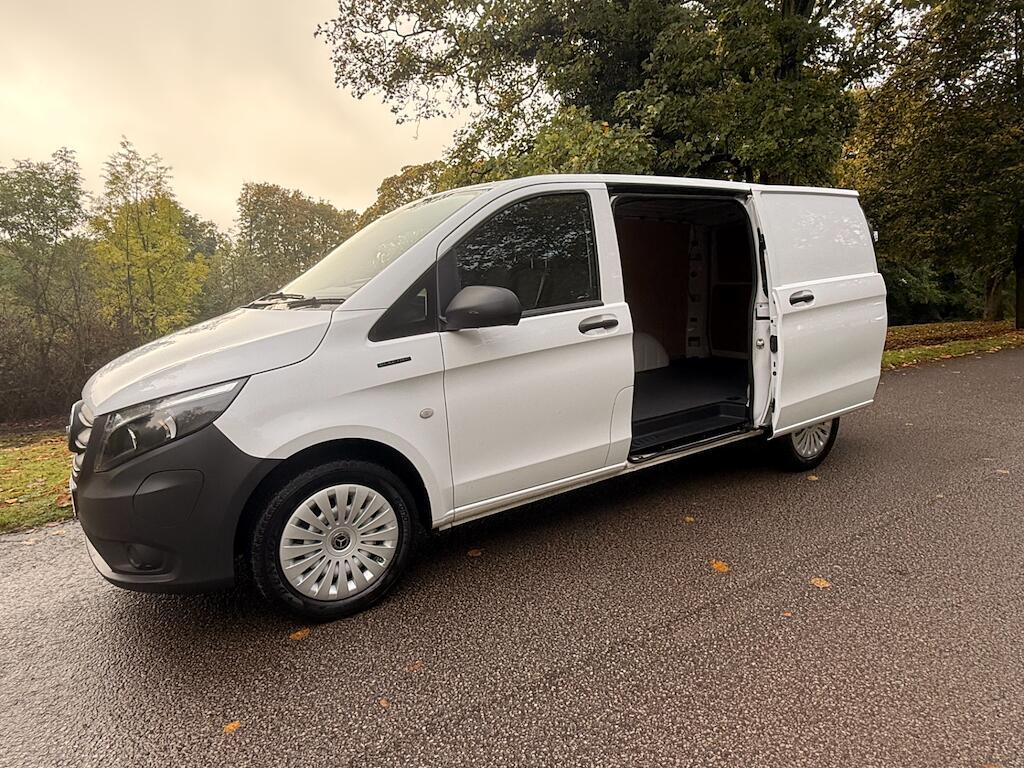 Mercedes eVITO - Image 11