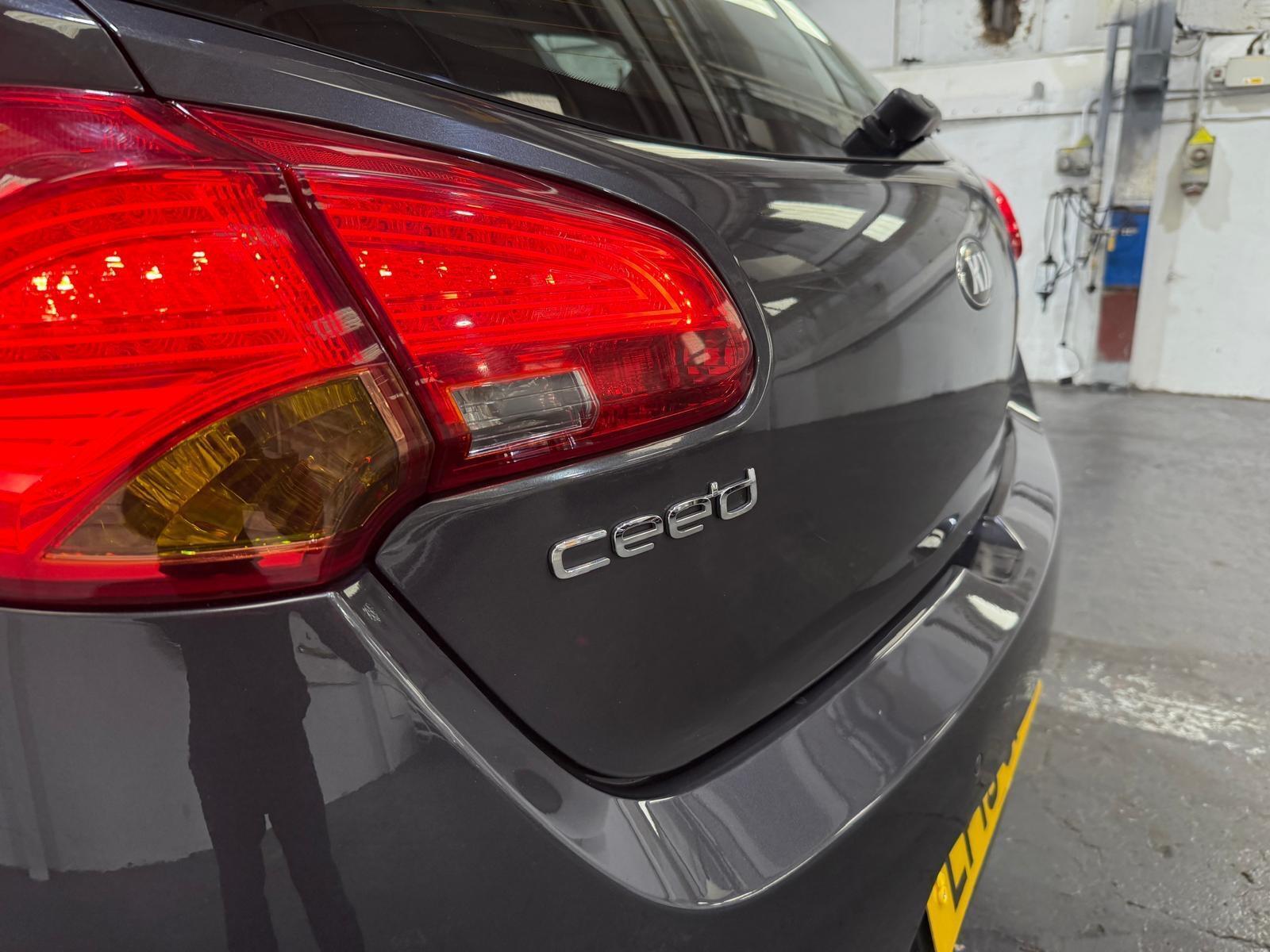 Kia ceed - Image 18