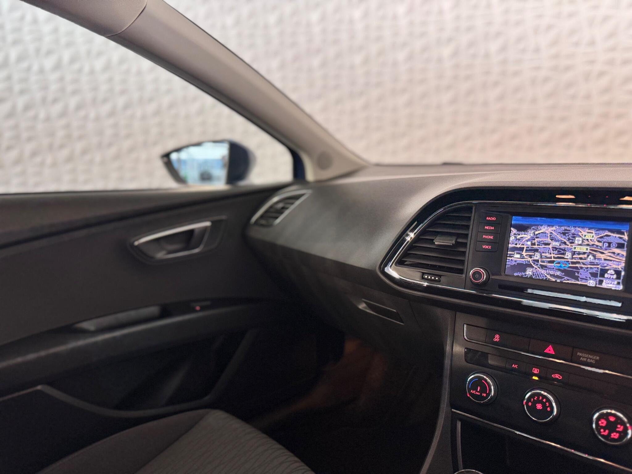 SEAT Leon - Image 28