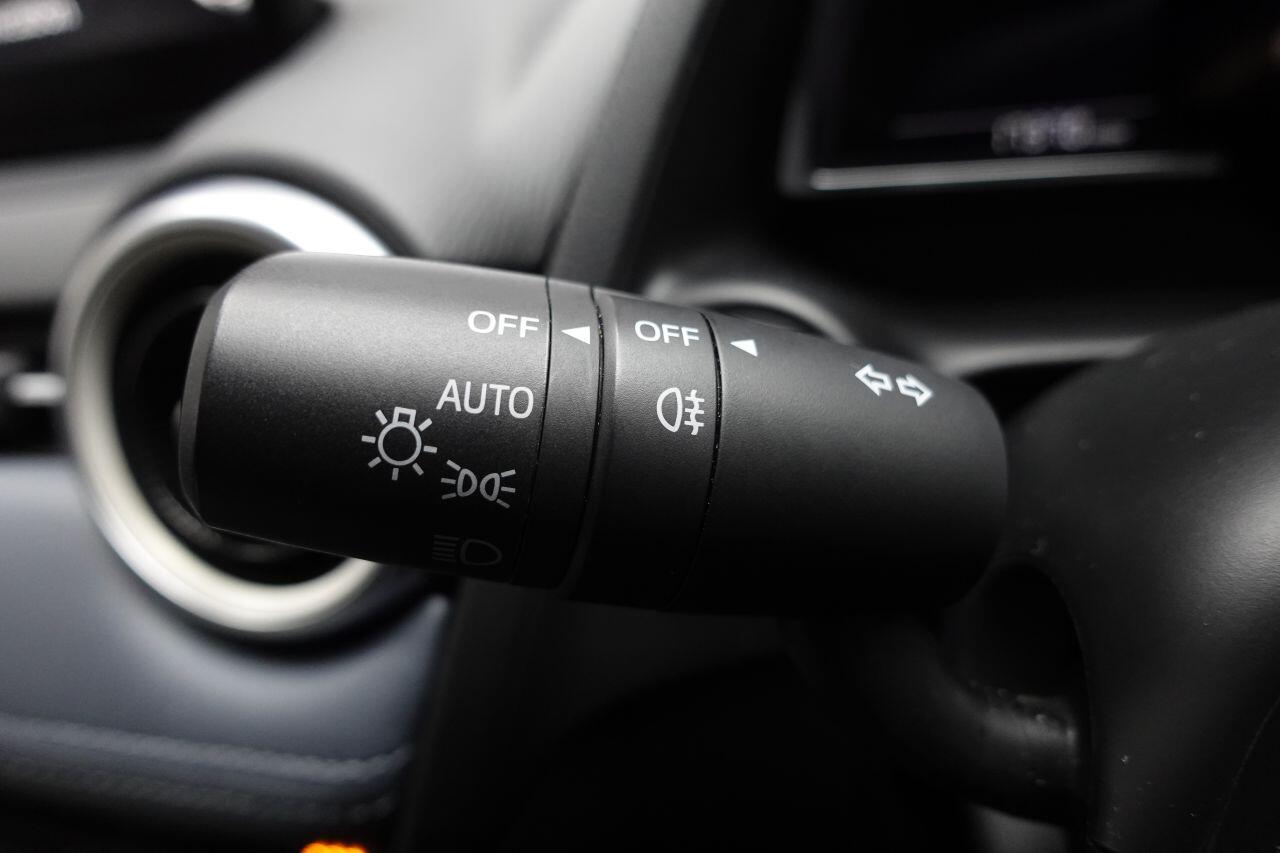 Mazda MAZDA2 - Image 42