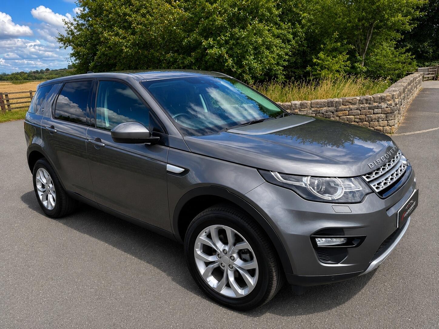 Land Rover DISCOVERY SPORT - Image 2
