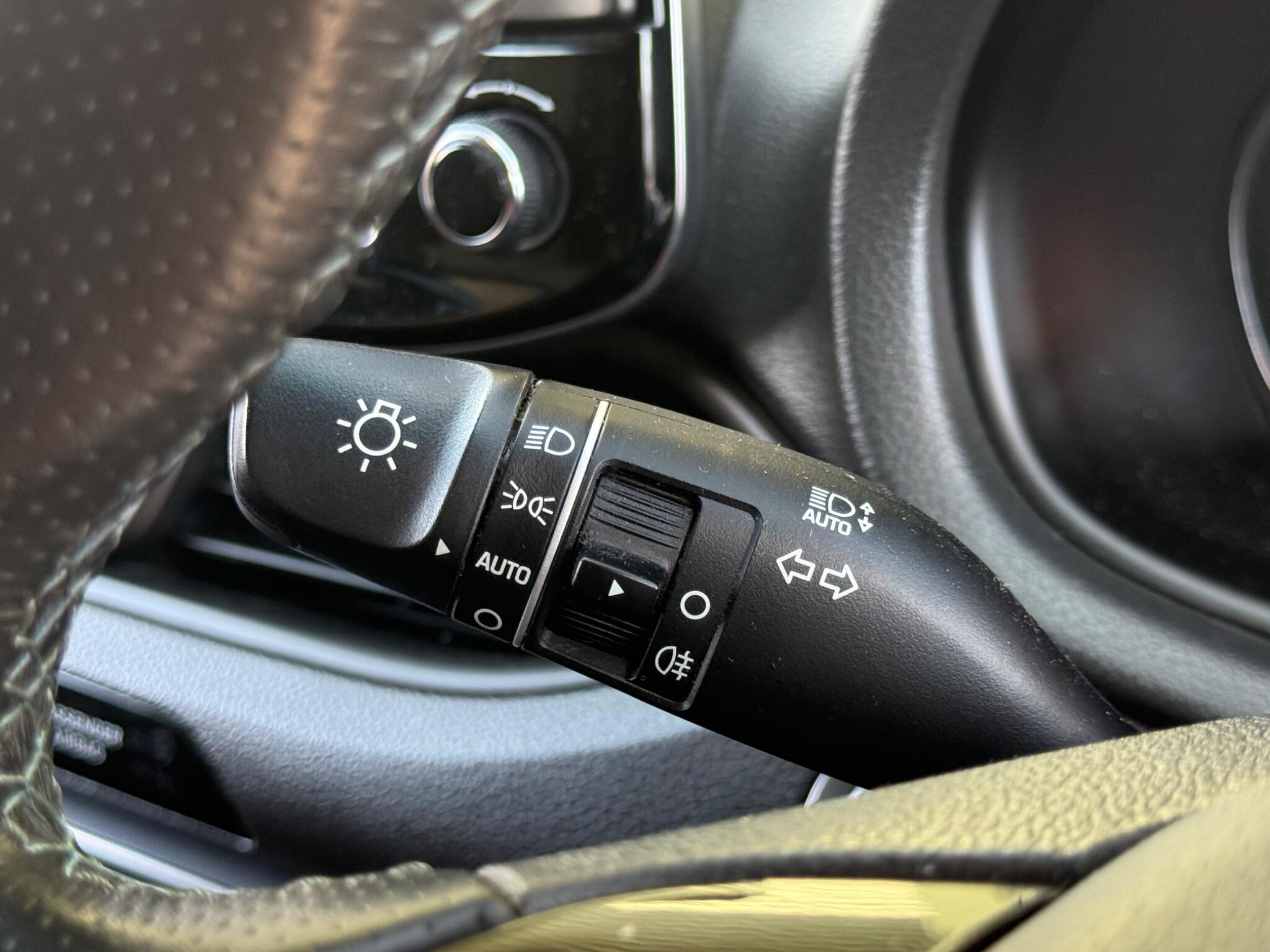 Hyundai i30 - Image 17