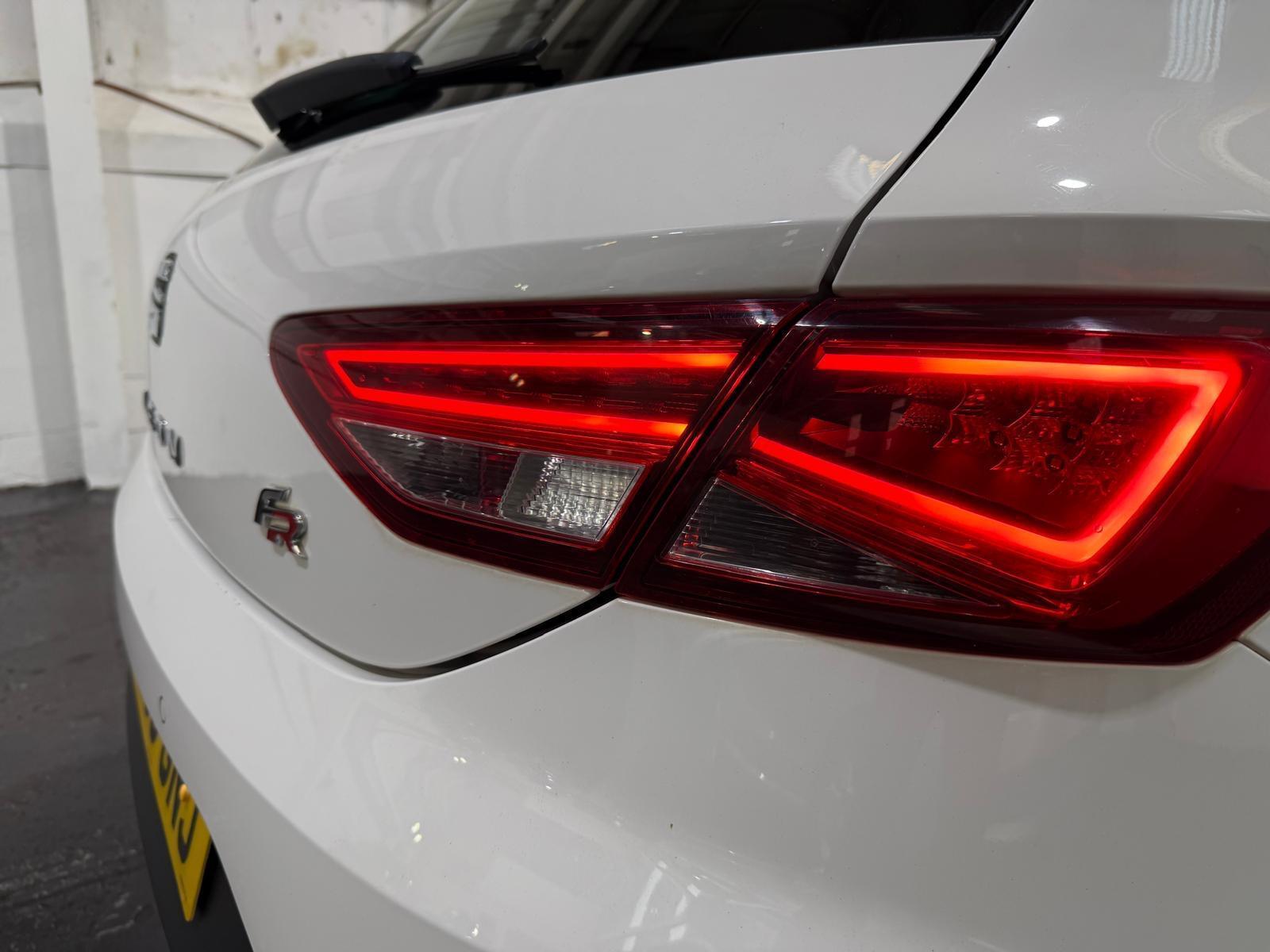 SEAT Leon - Image 11