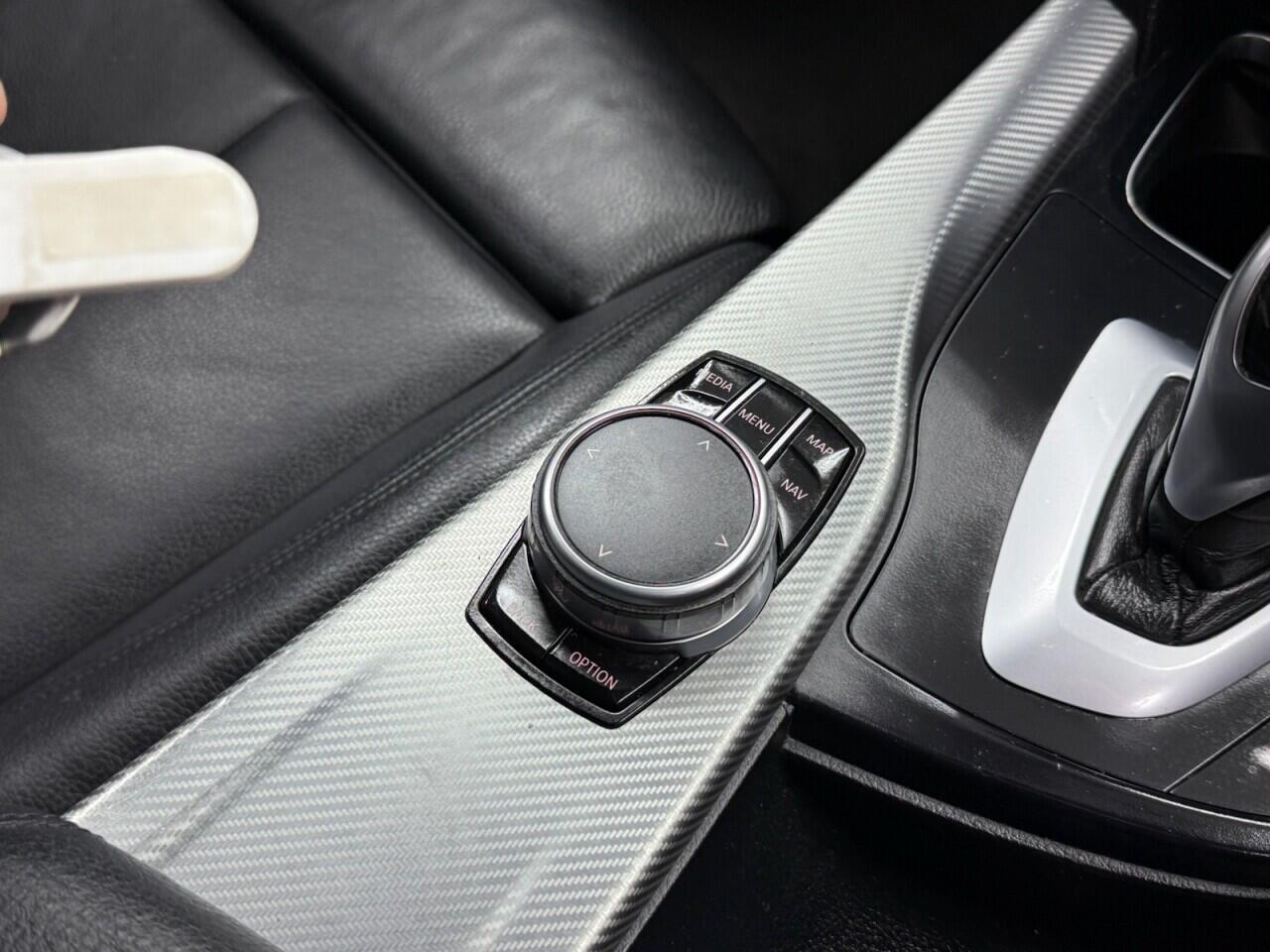 BMW 3 Series - Image 27