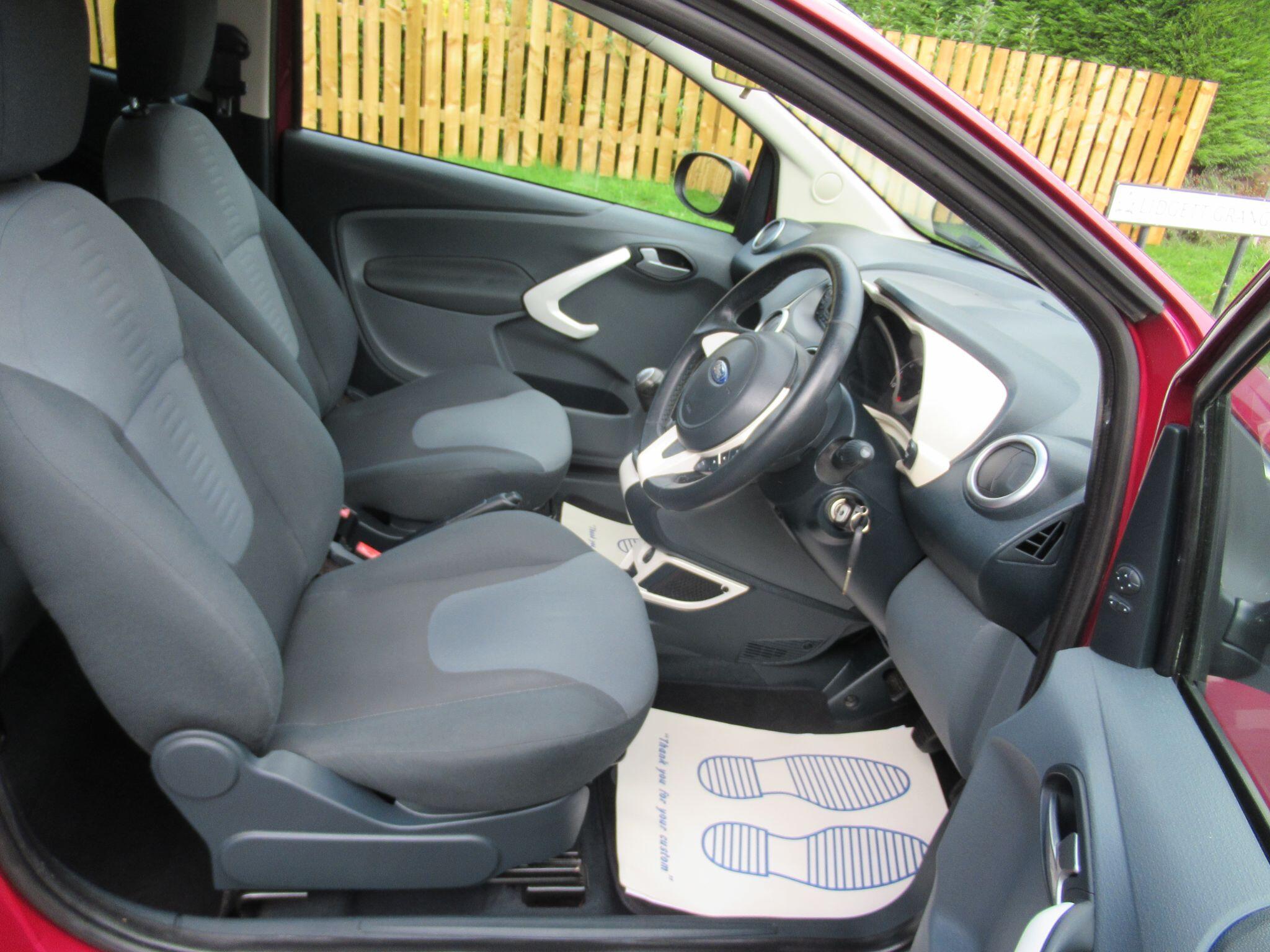 Ford KA - Image 18