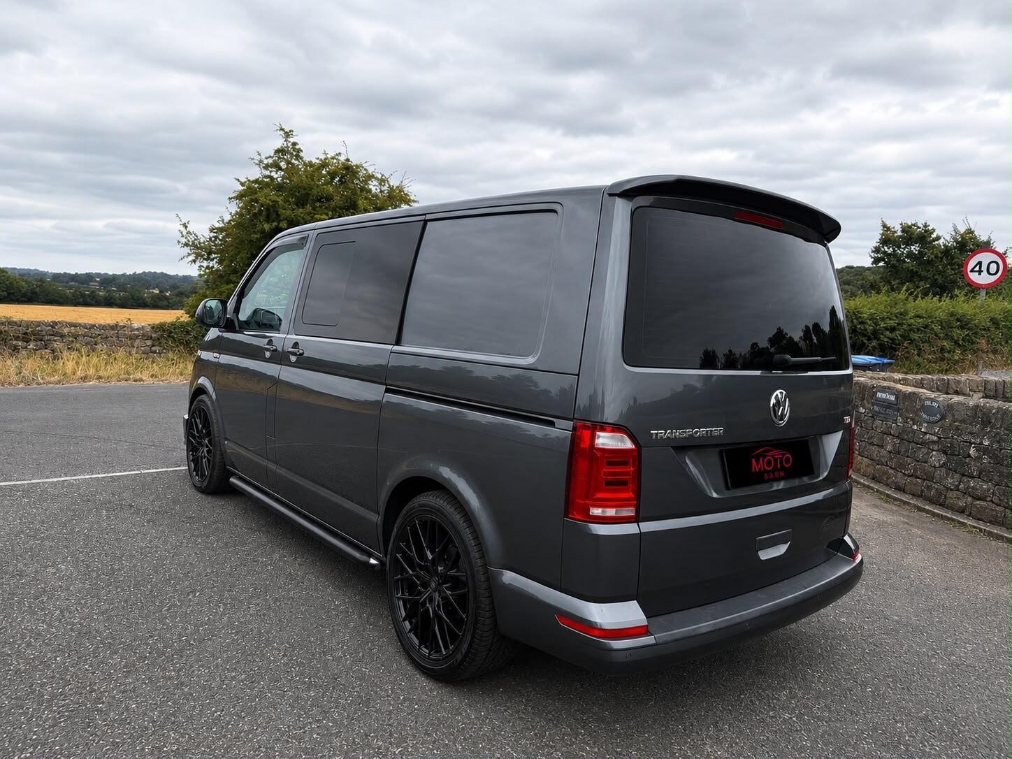 Volkswagen Transporter - Image 5