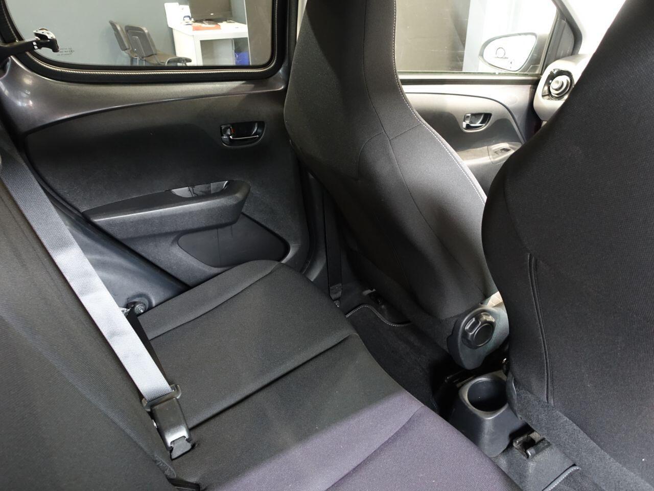 Peugeot 108 - Image 15
