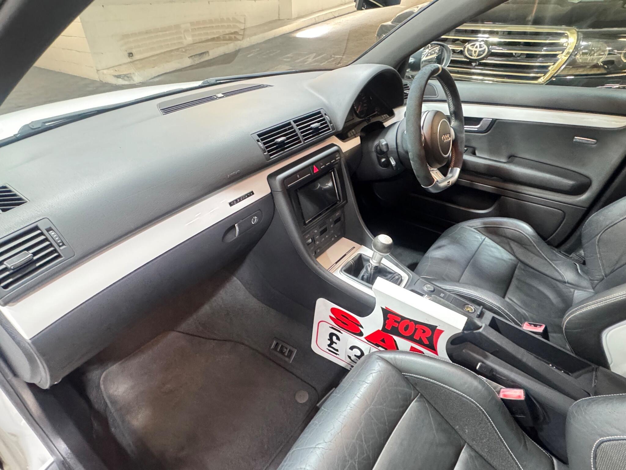 Audi Rs4 Avant - Image 11