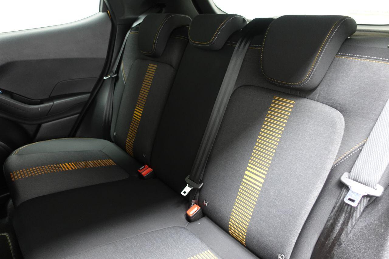 Ford Fiesta - Image 20