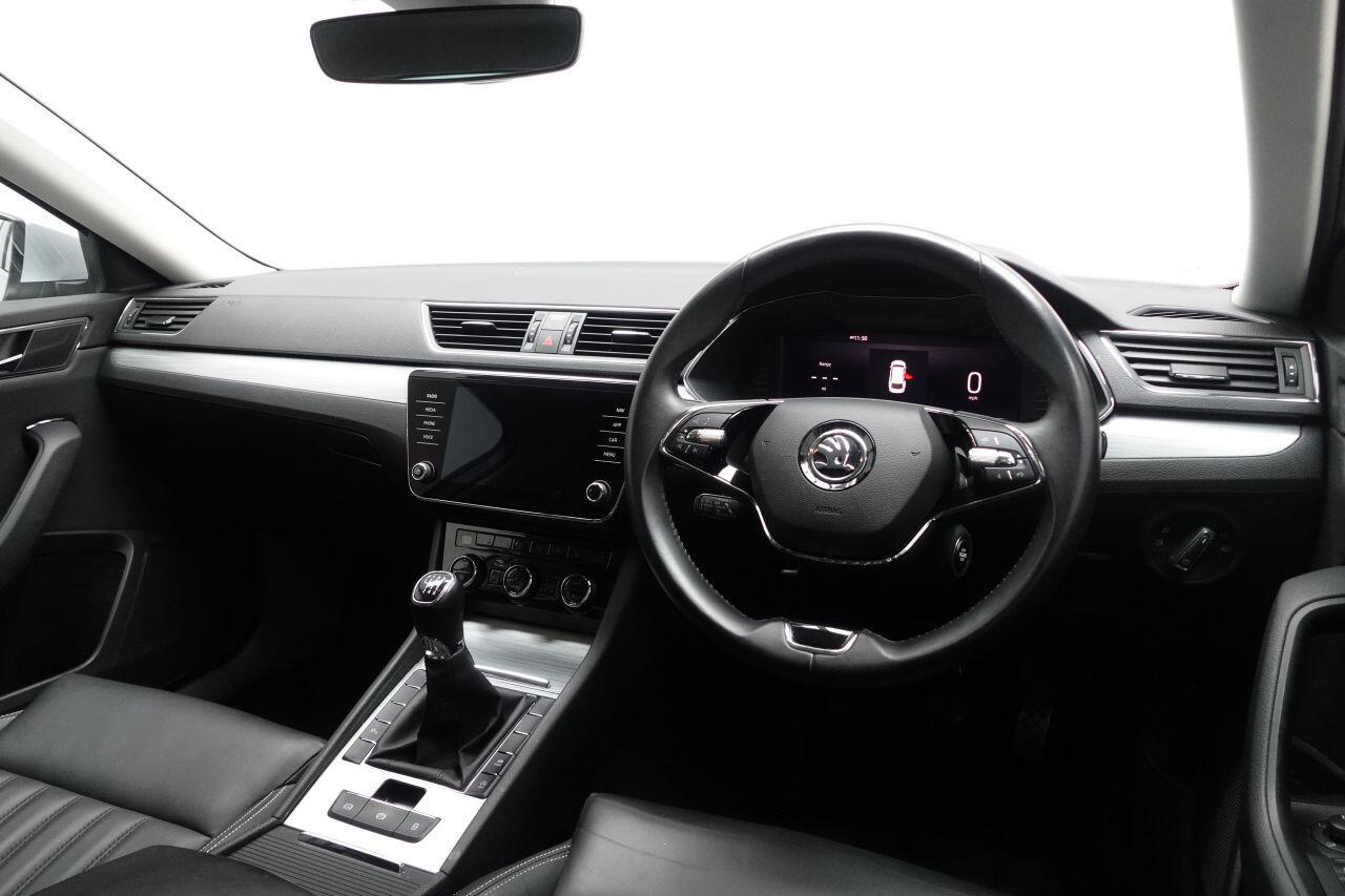 Skoda Superb - Image 15