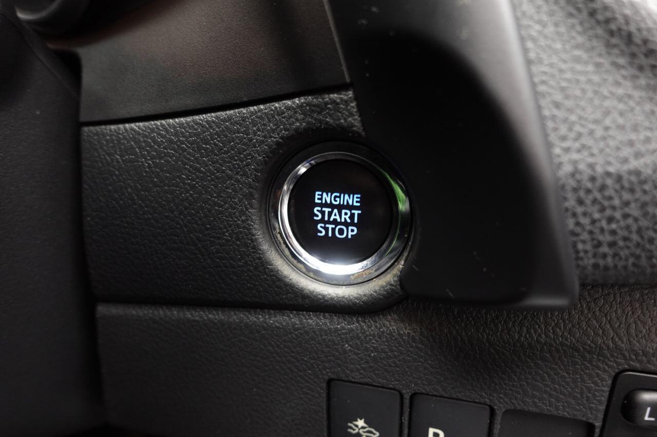 Toyota Auris - Image 42