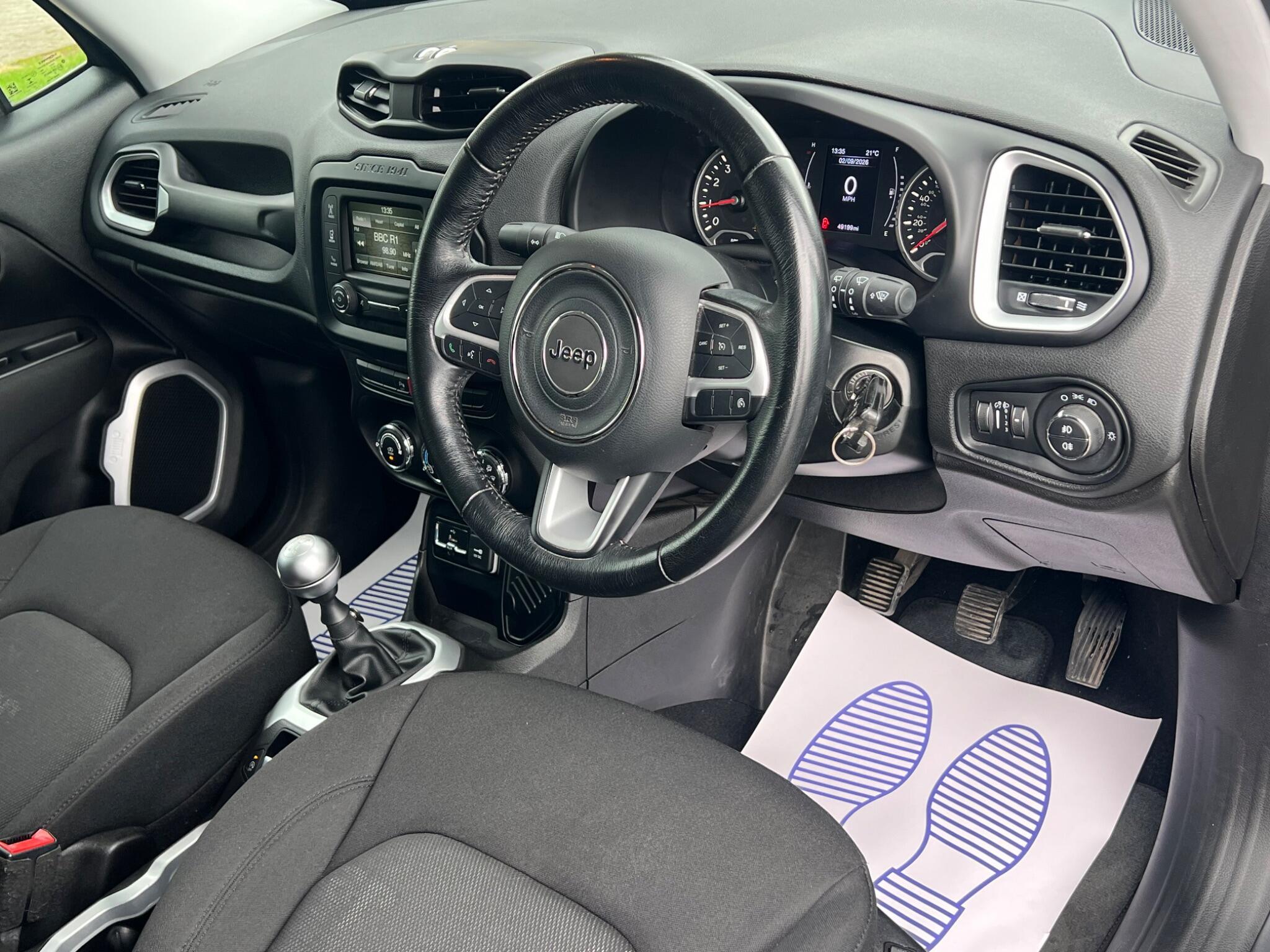 Jeep Renegade - Image 14