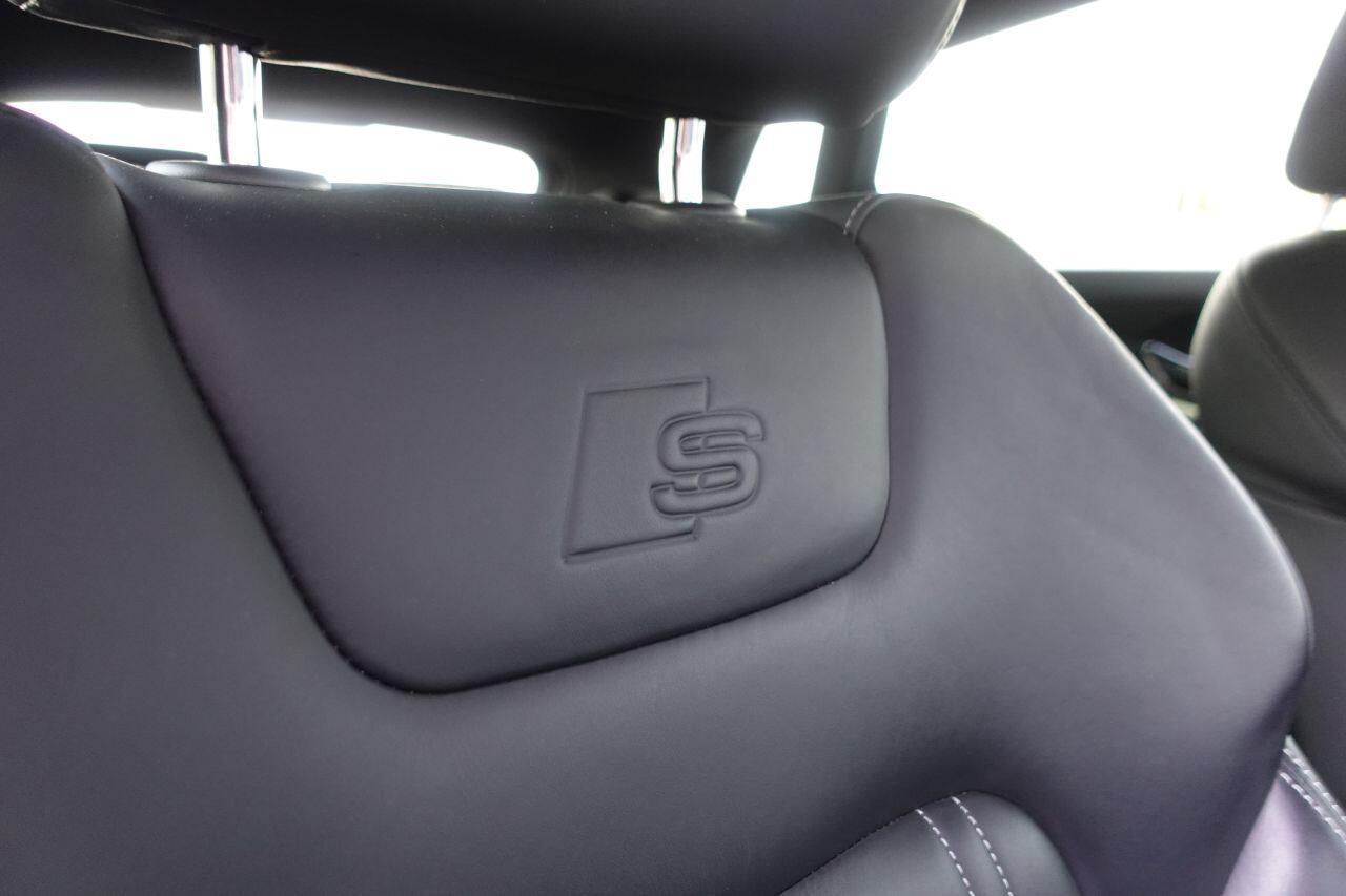 Audi Q8 E-Tron - Image 2