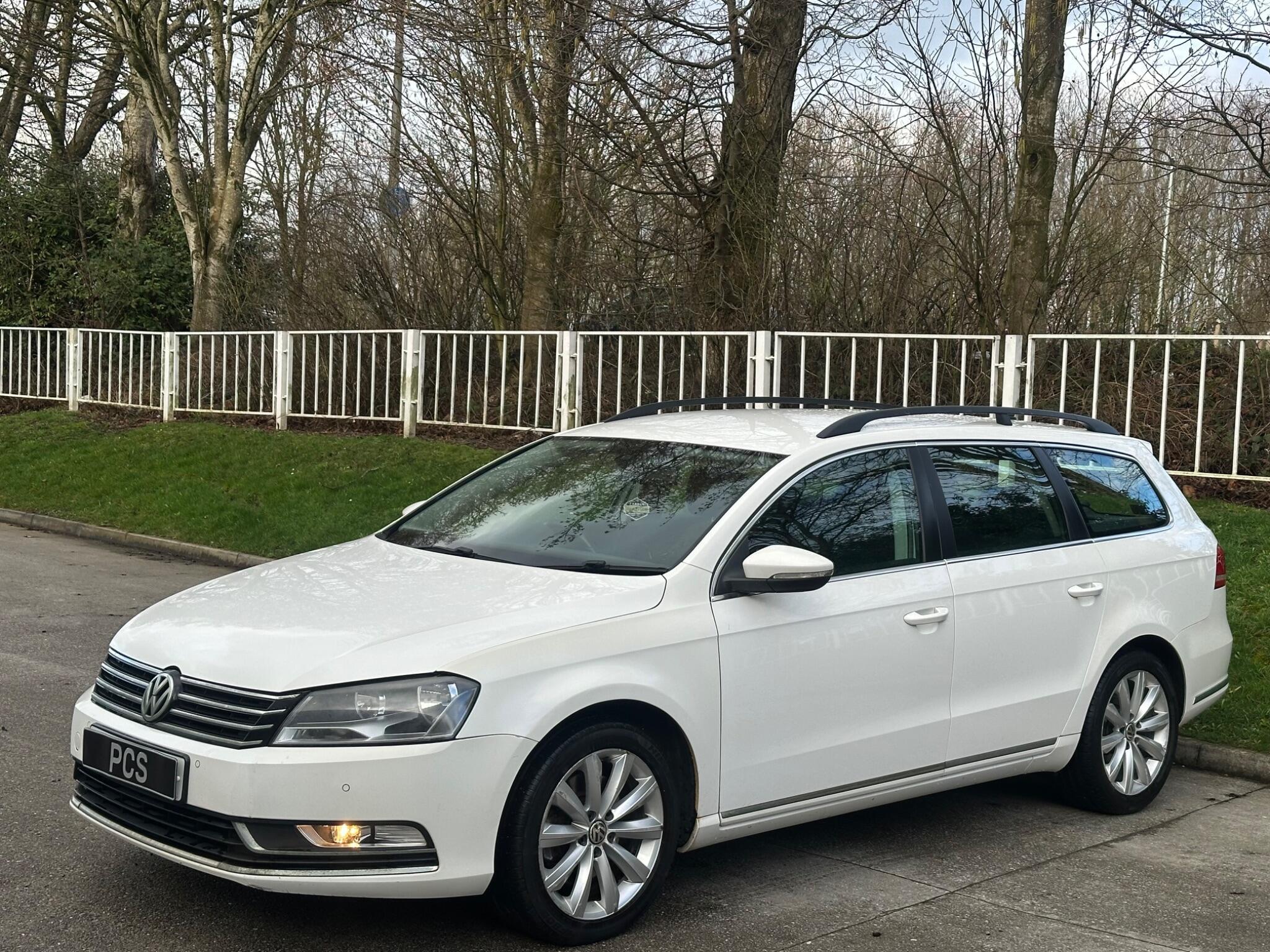 Volkswagen Passat - Image 10