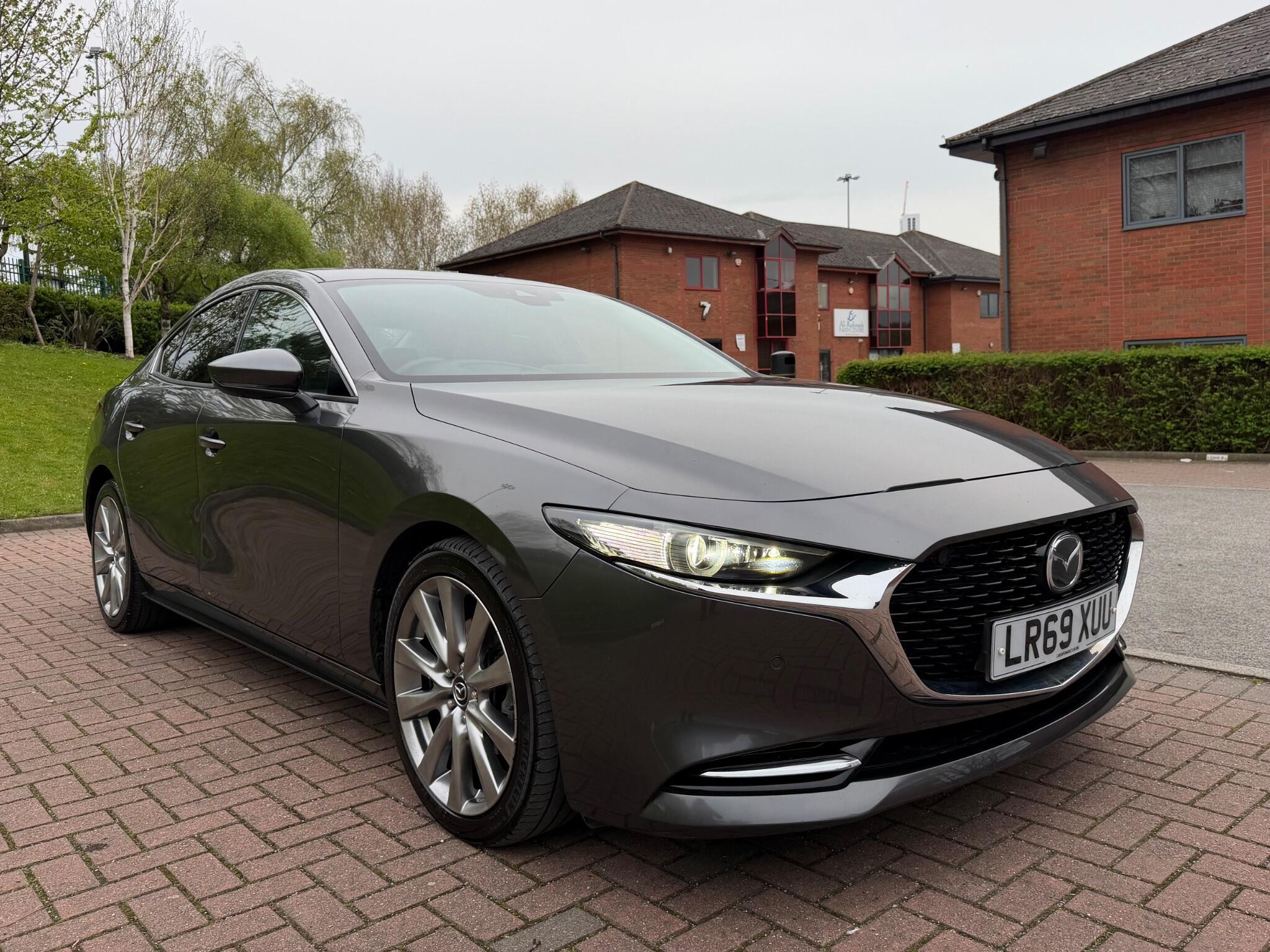 Mazda MAZDA3 - Image 10