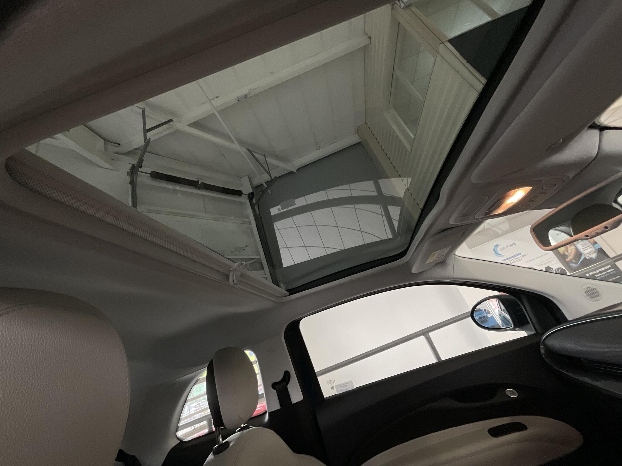 Fiat 500e - Image 30