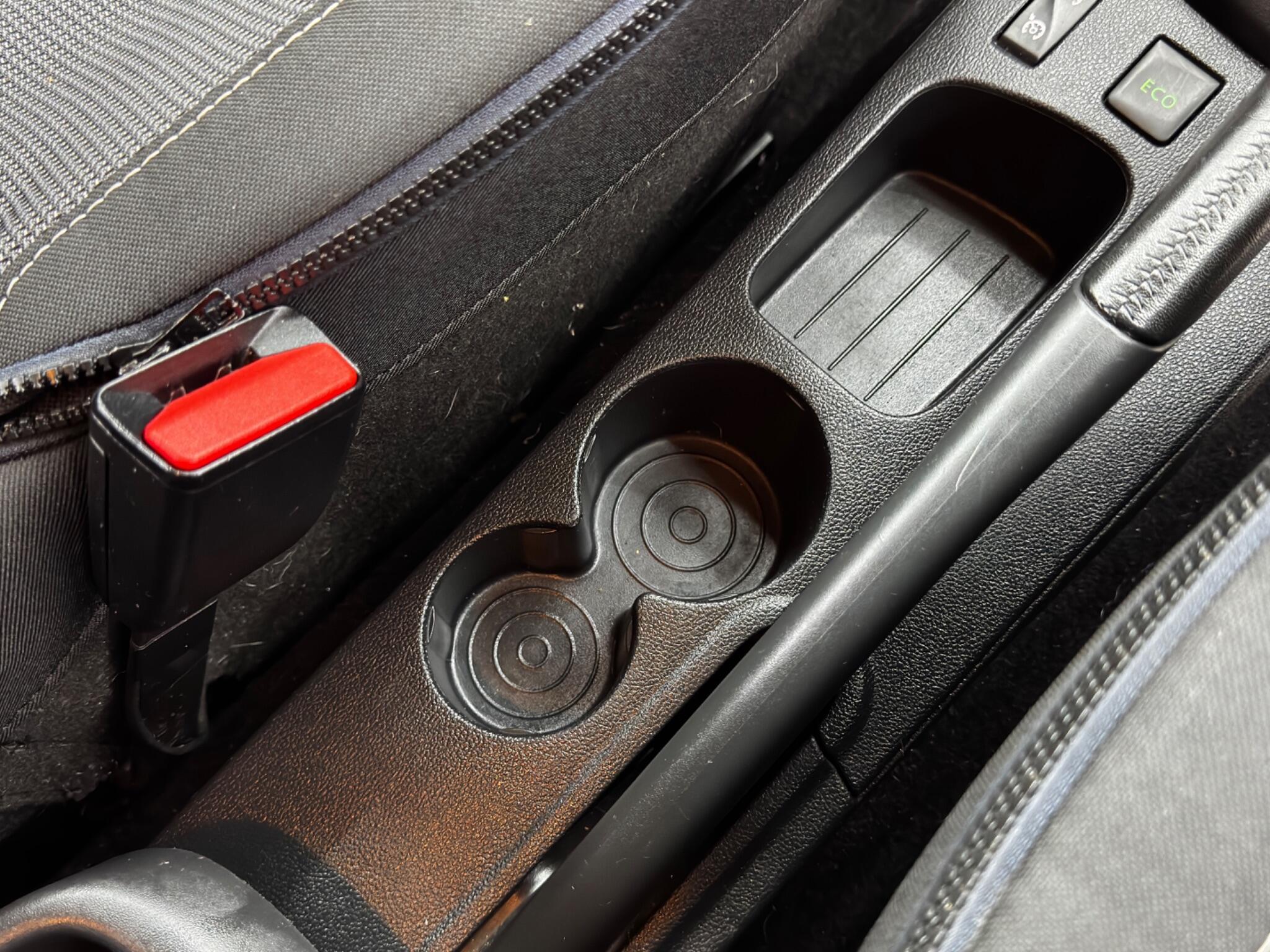 Renault Captur - Image 24