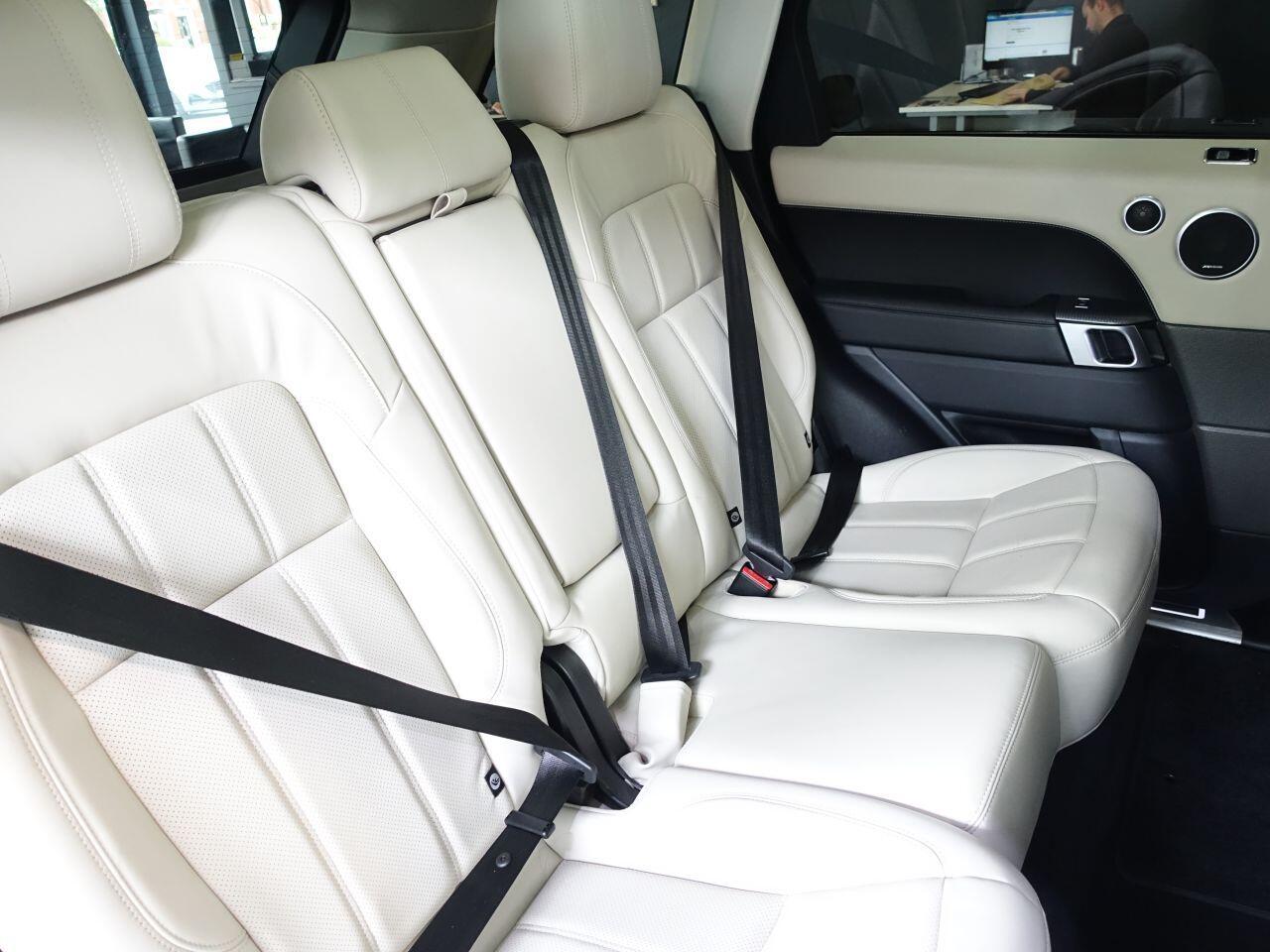 Land Rover RANGE ROVER SPORT - Image 16