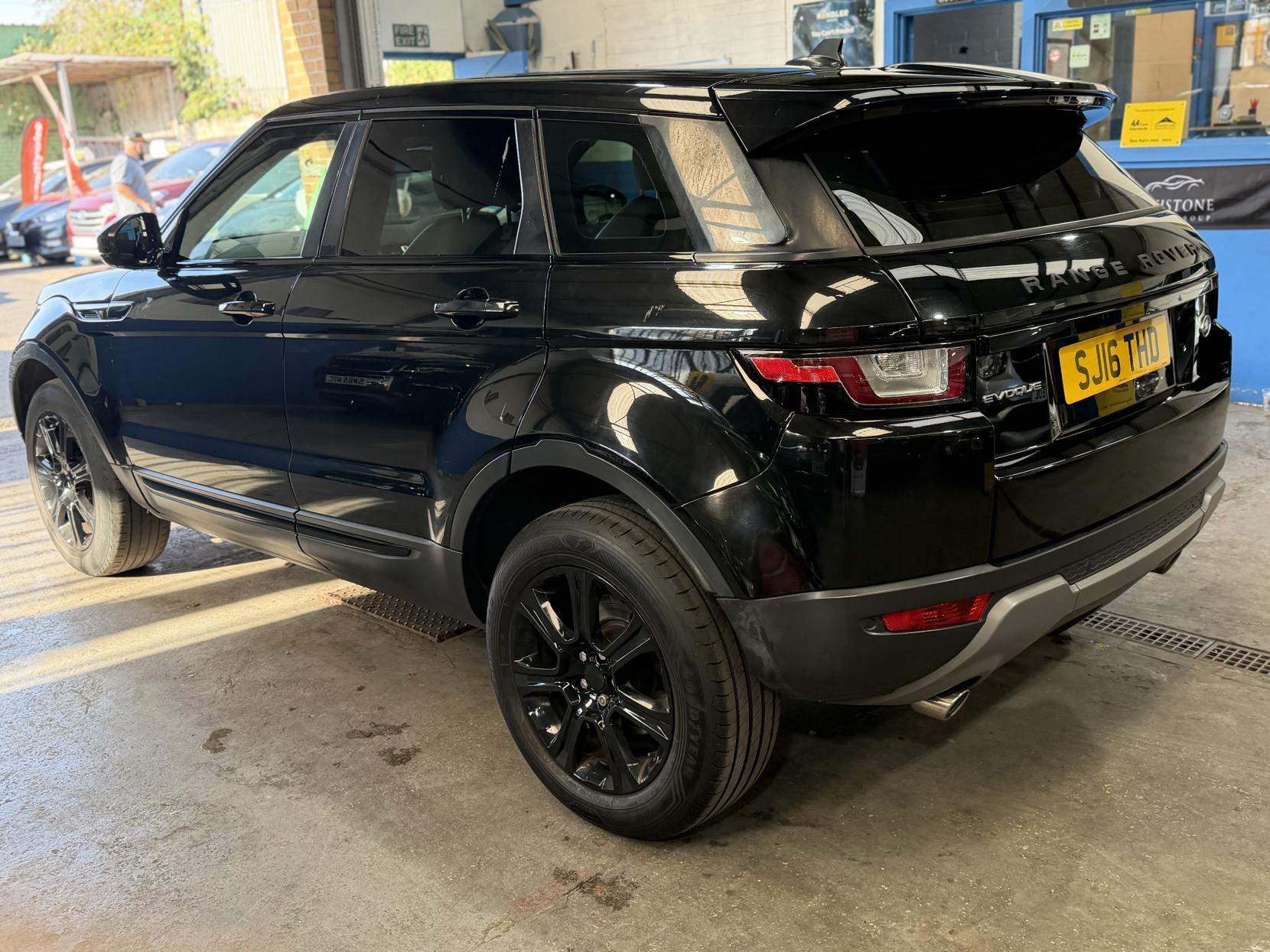 Land Rover Range Rover Evoque - Image 5
