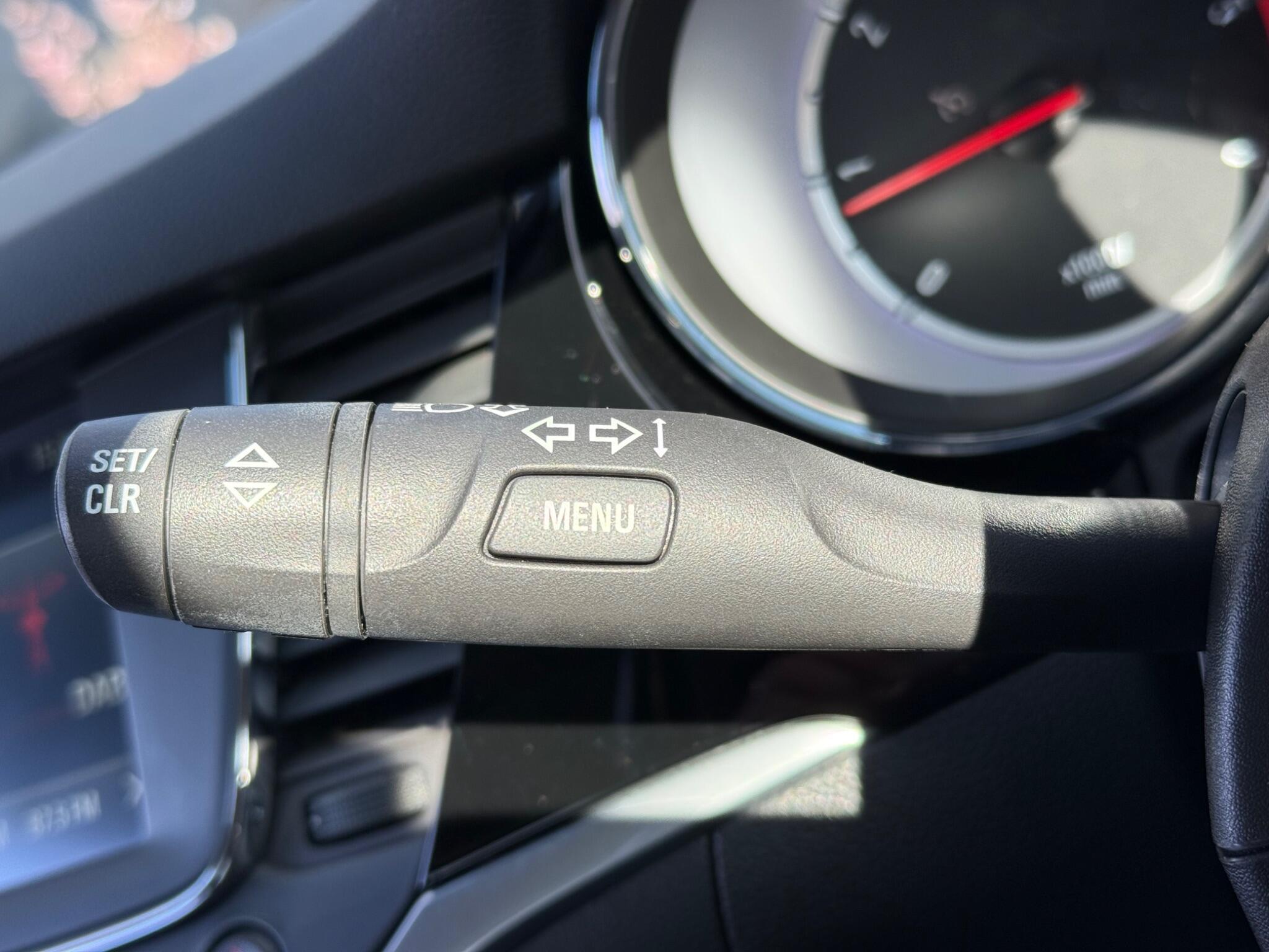 Vauxhall Astra - Image 32