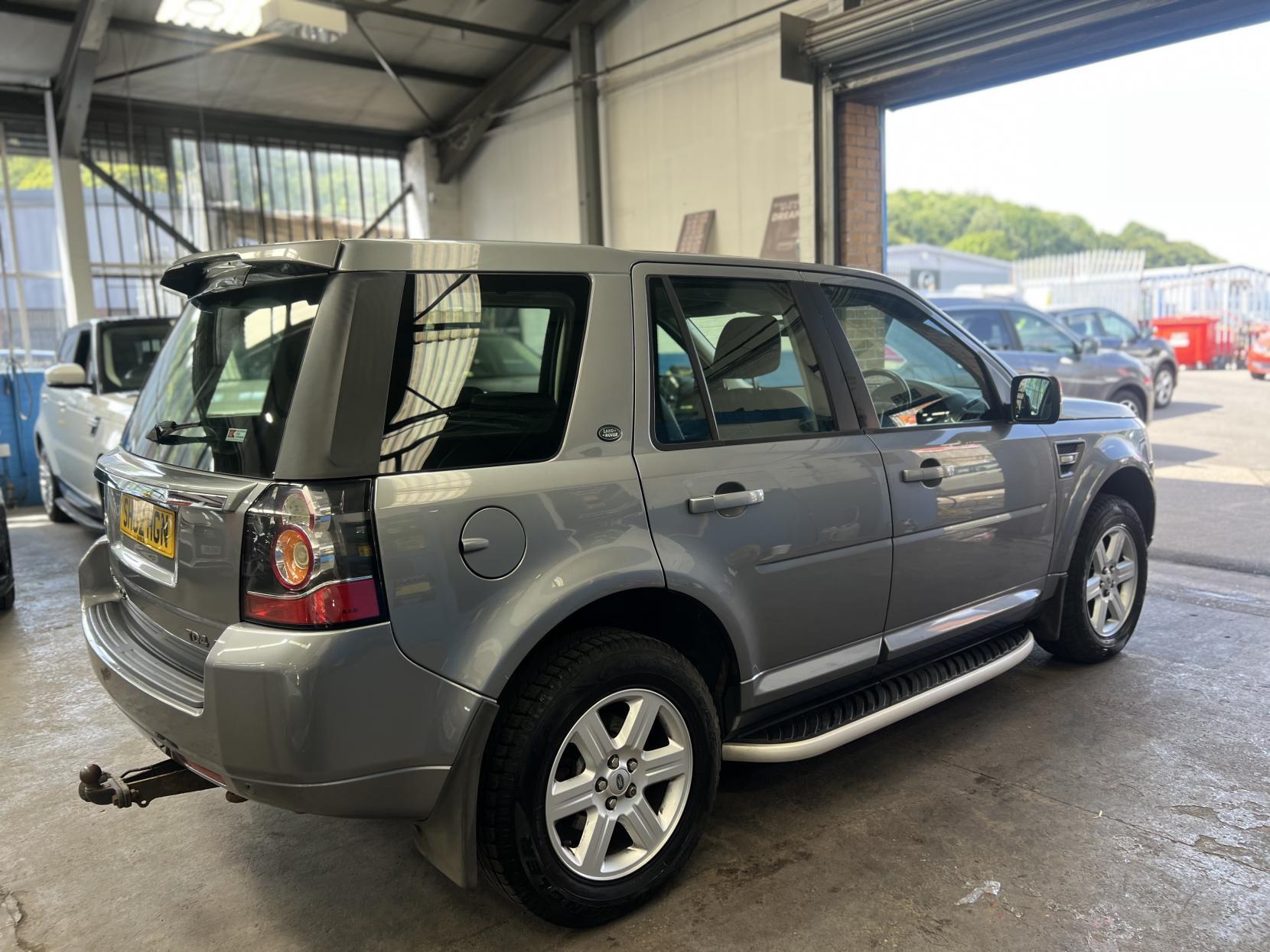 Land Rover Freelander 2 - Image 8