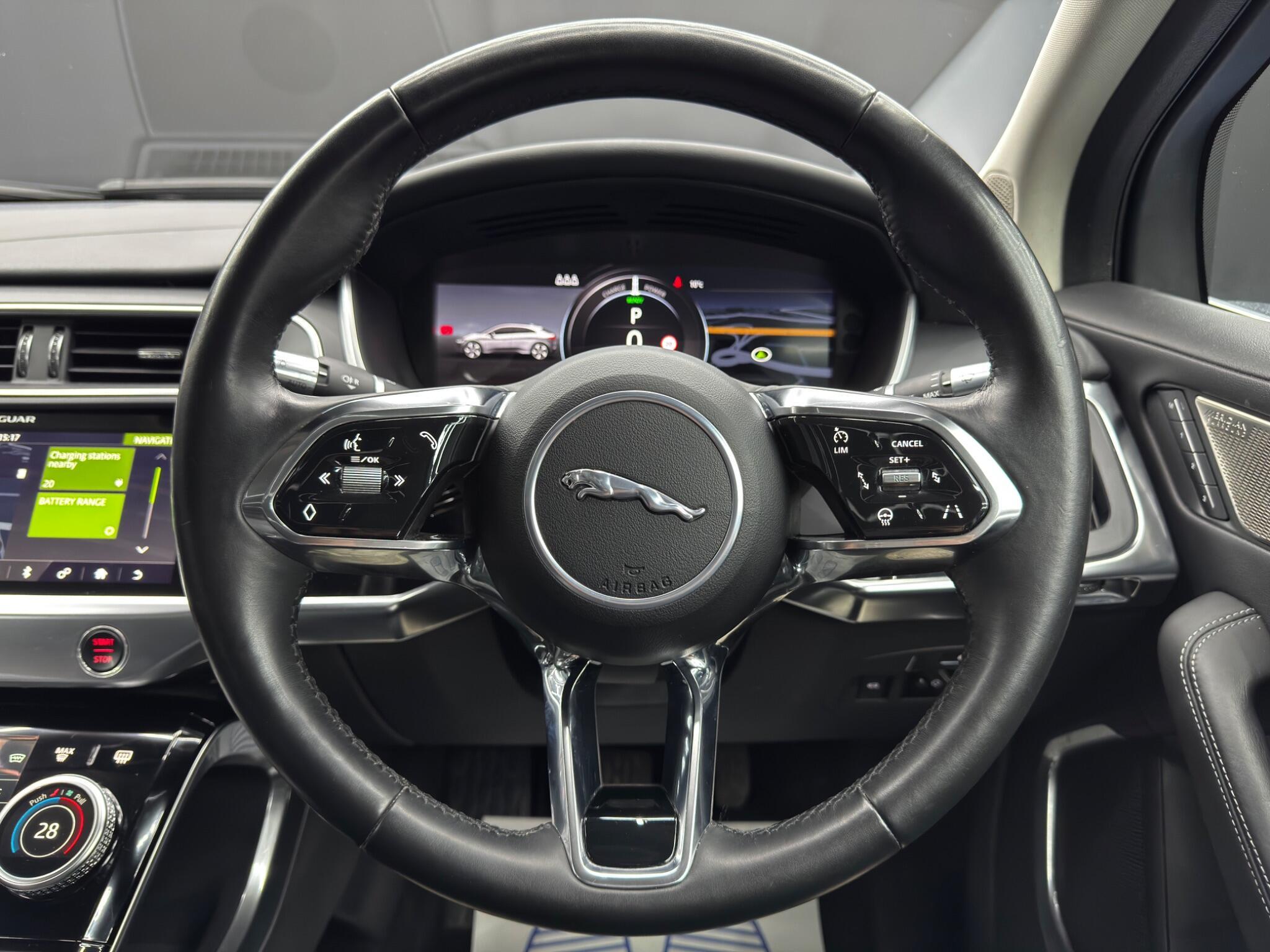 Jaguar I-Pace - Image 19