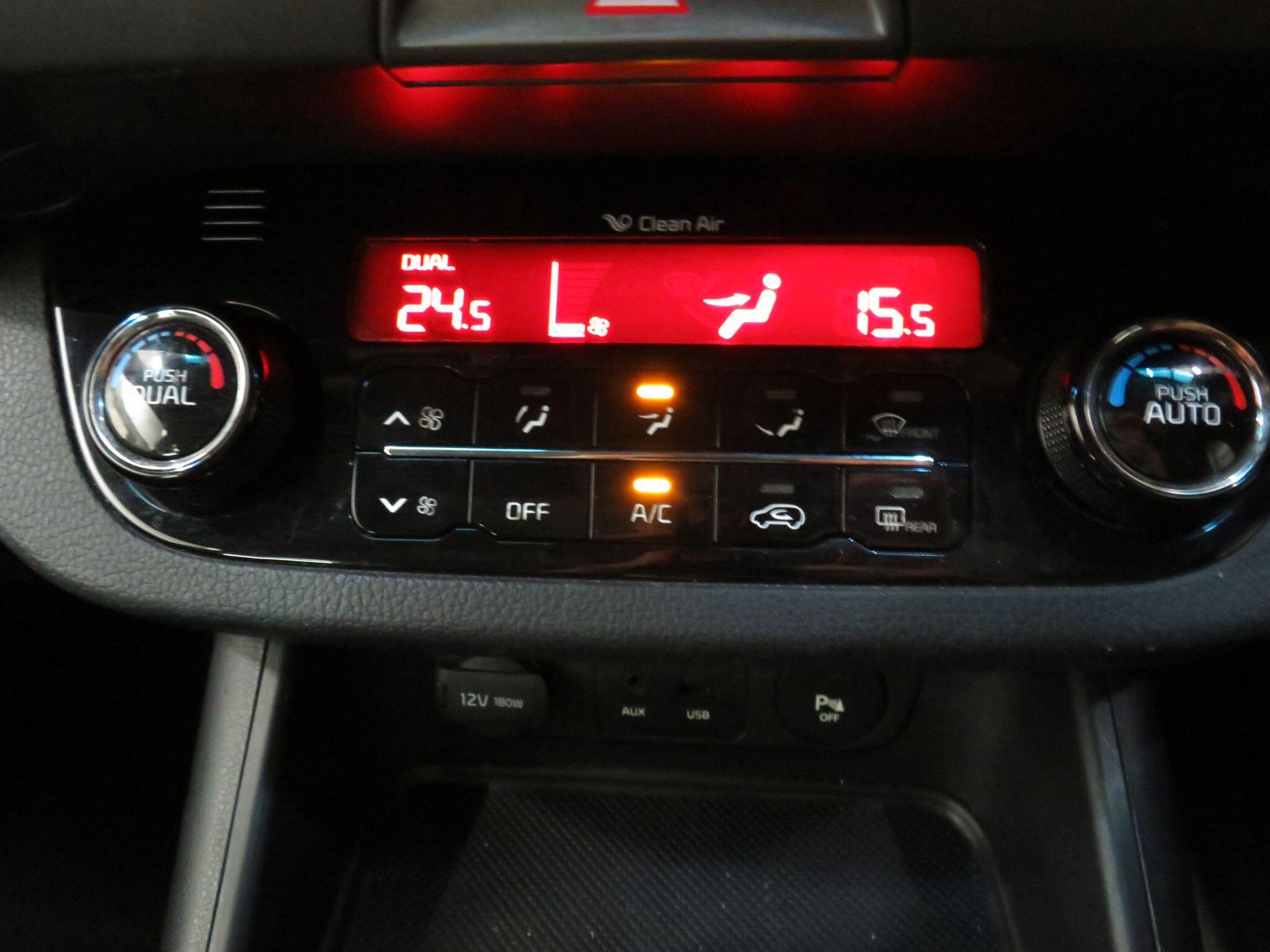 Kia Sportage - Image 18