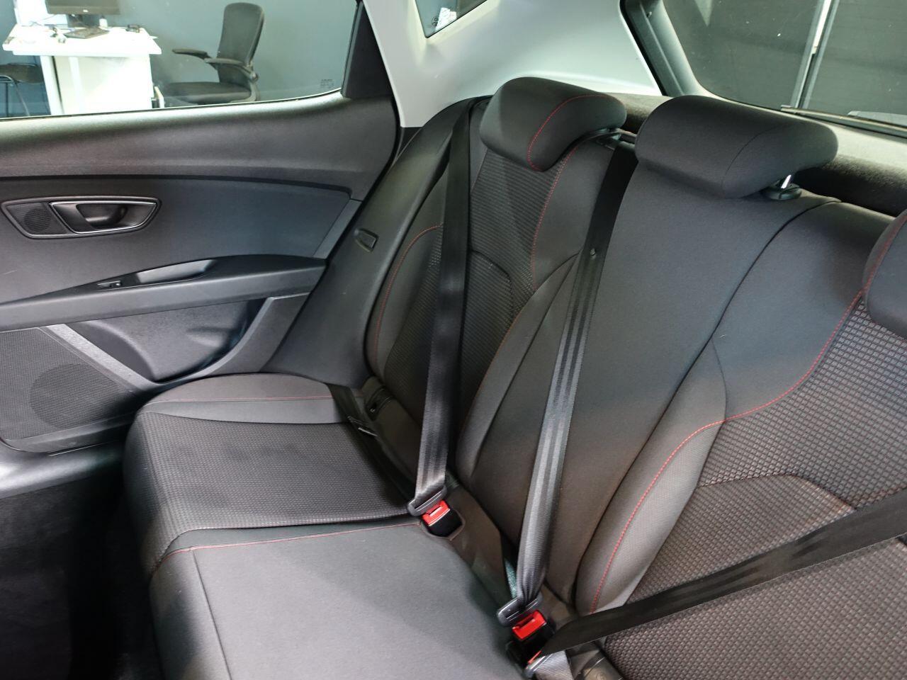 SEAT Leon - Image 17
