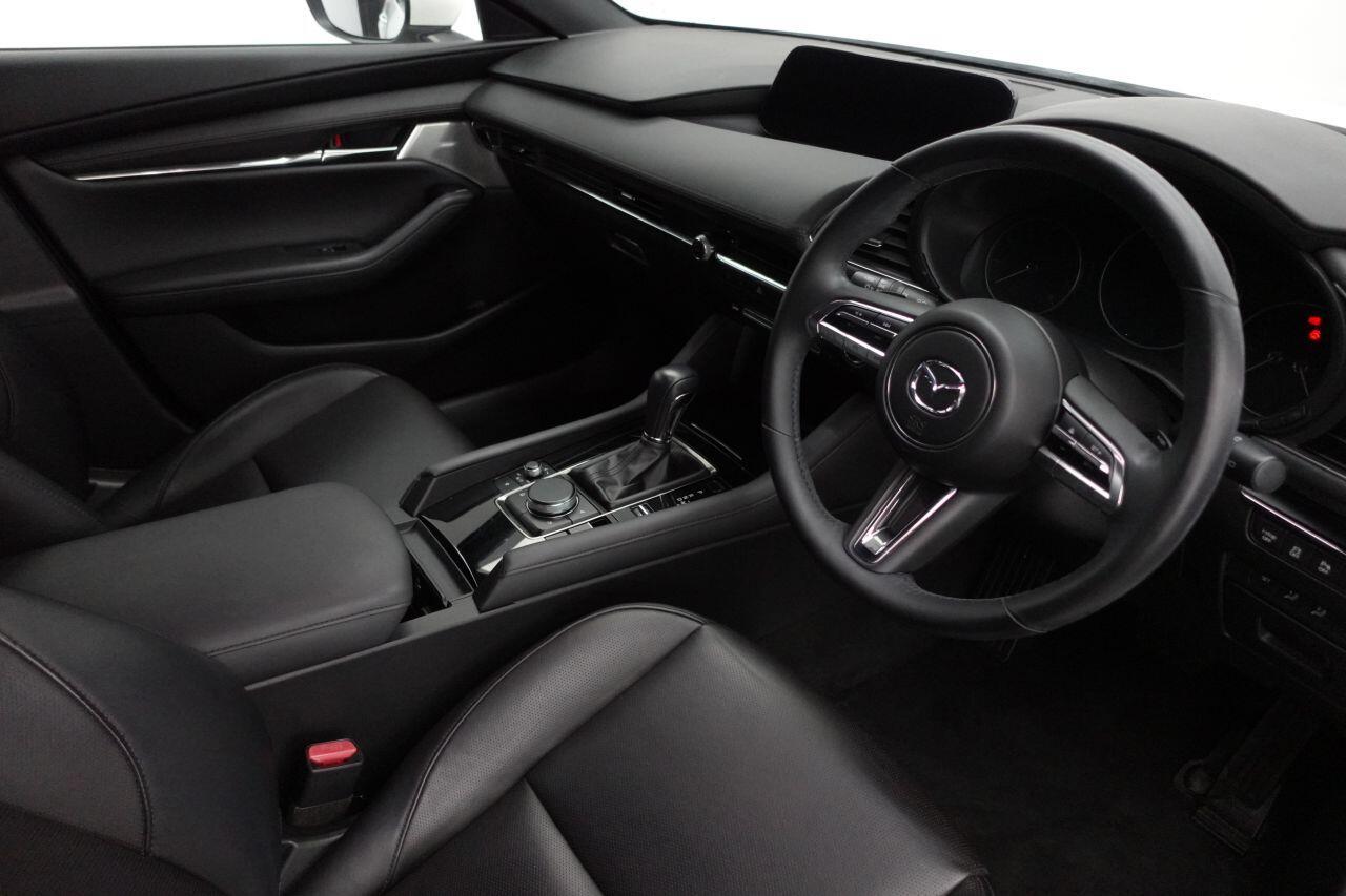 Mazda MAZDA3 - Image 15