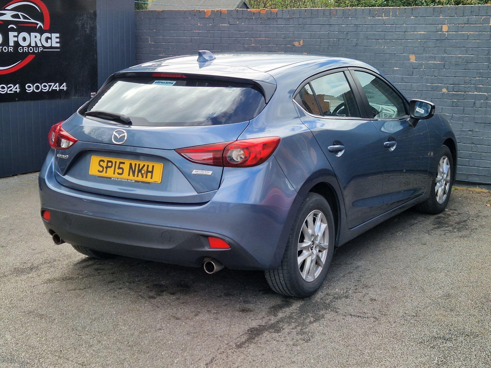 Mazda MAZDA3 - Image 10