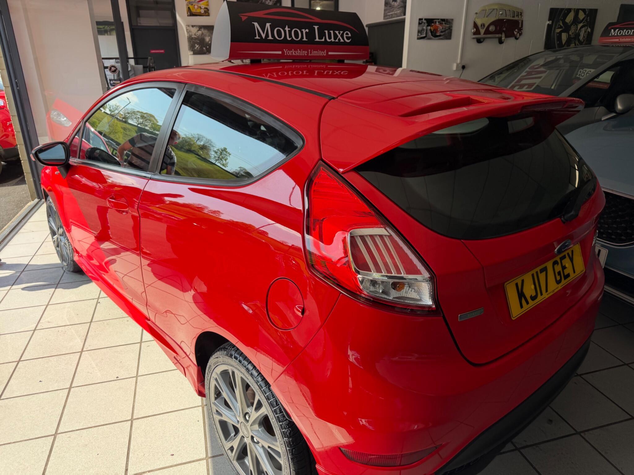 Ford Fiesta - Image 16