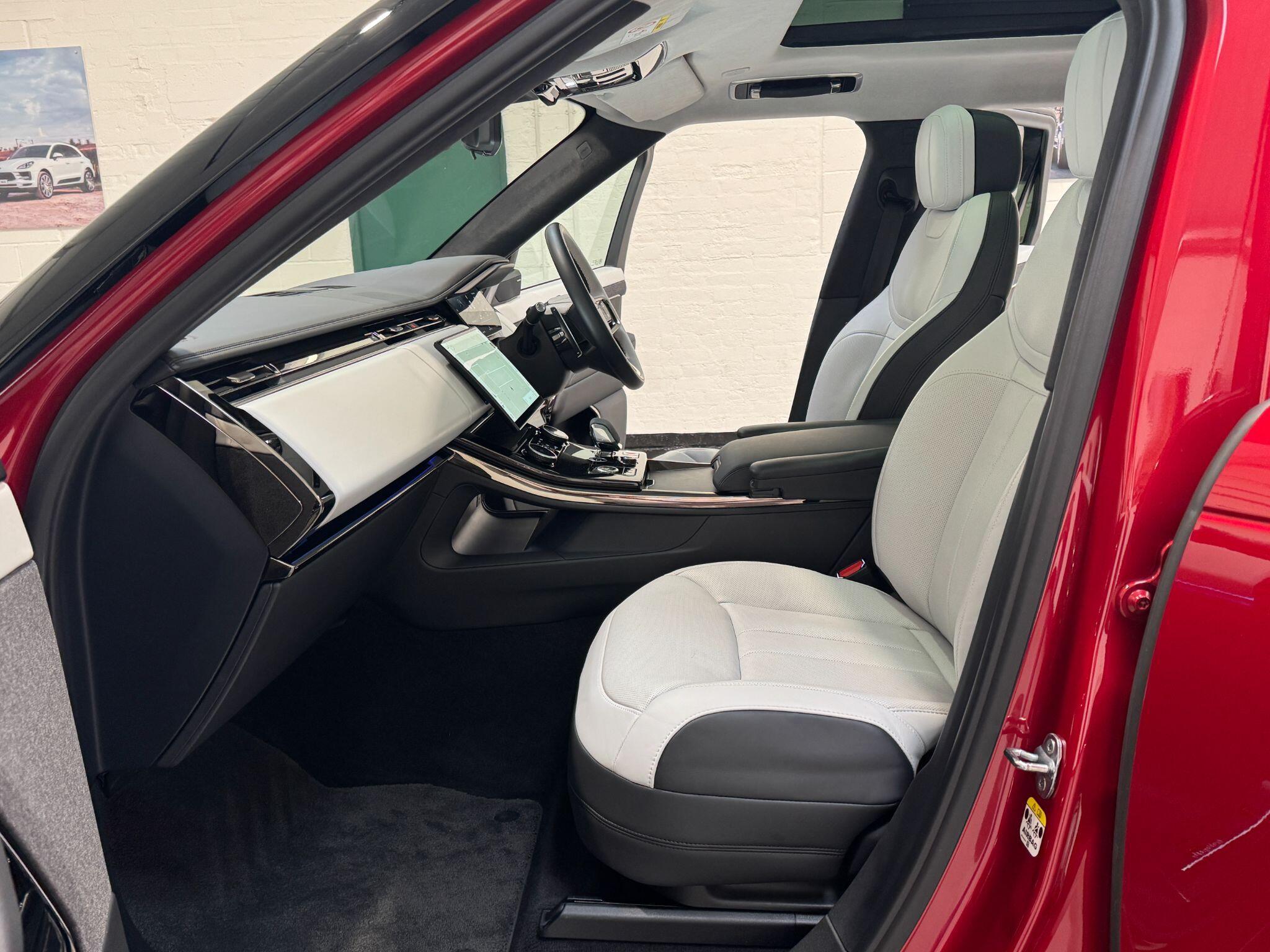 Land Rover RANGE ROVER SPORT - Image 61