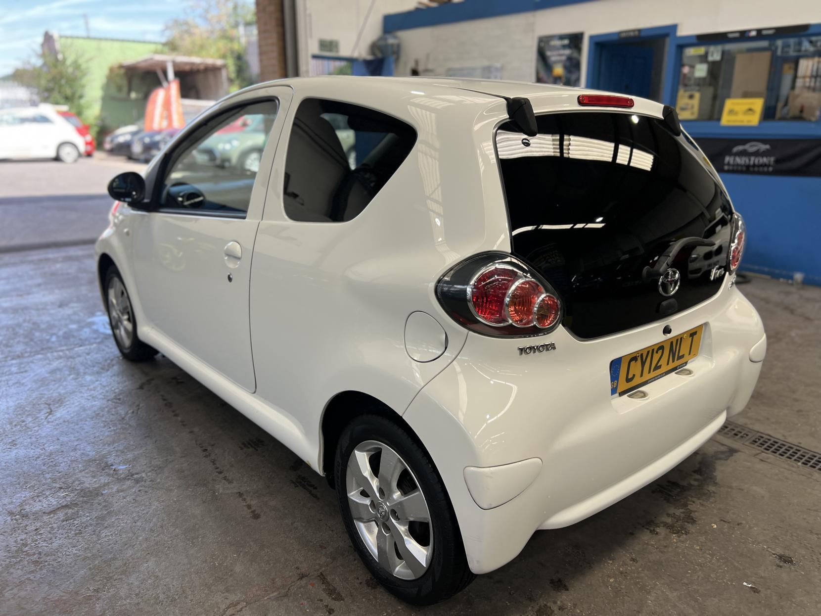 Toyota Aygo - Image 5